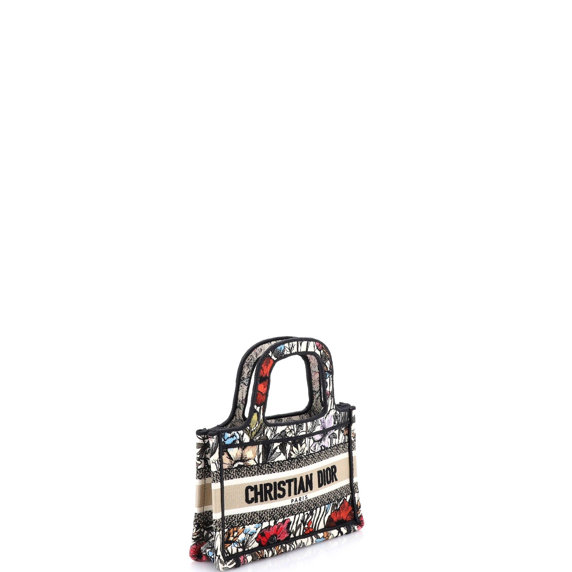 Dior Book Tote Size ONE SIZE - 2 Thumbnail
