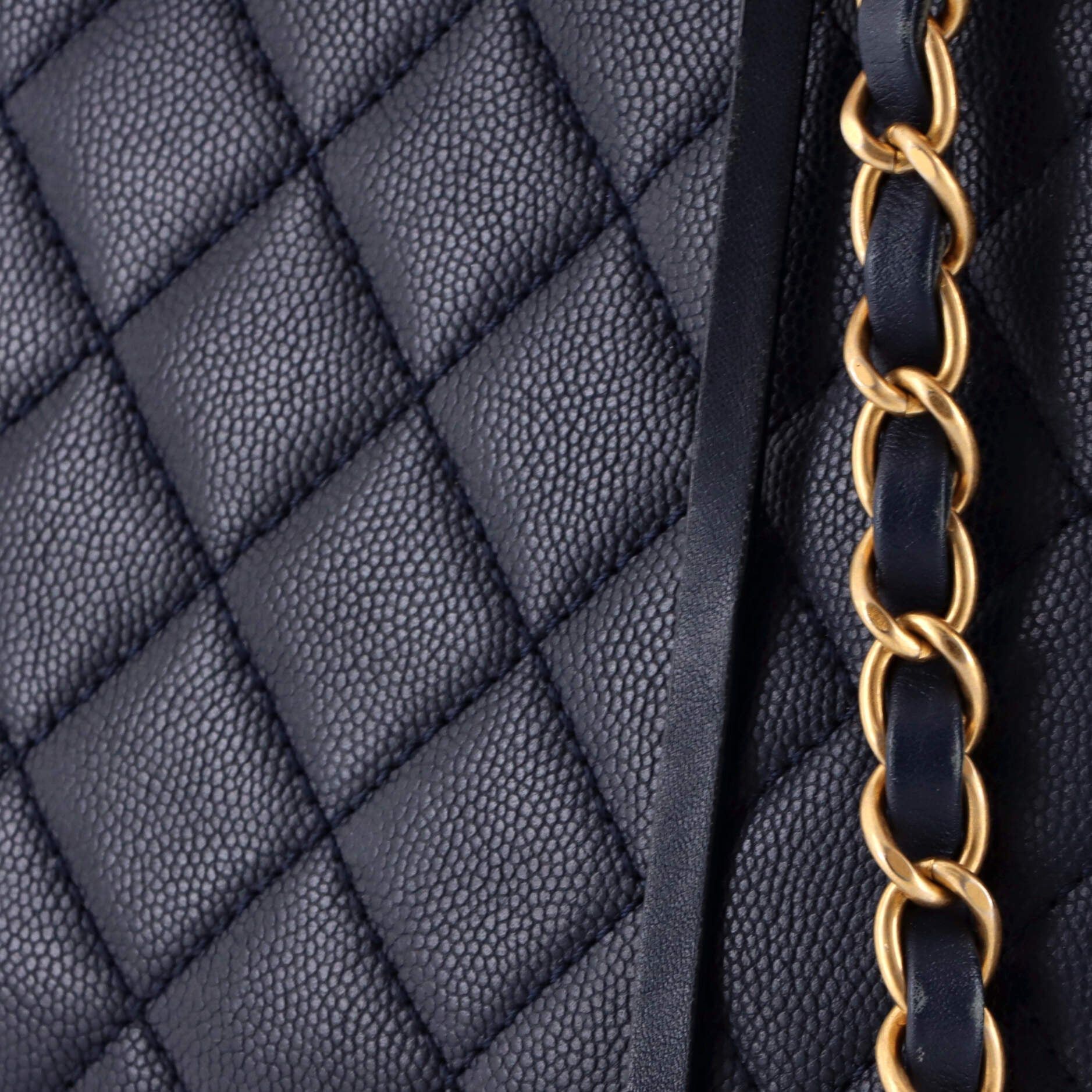 Chanel Filigree Vanity Case Size ONE SIZE - 8 Thumbnail