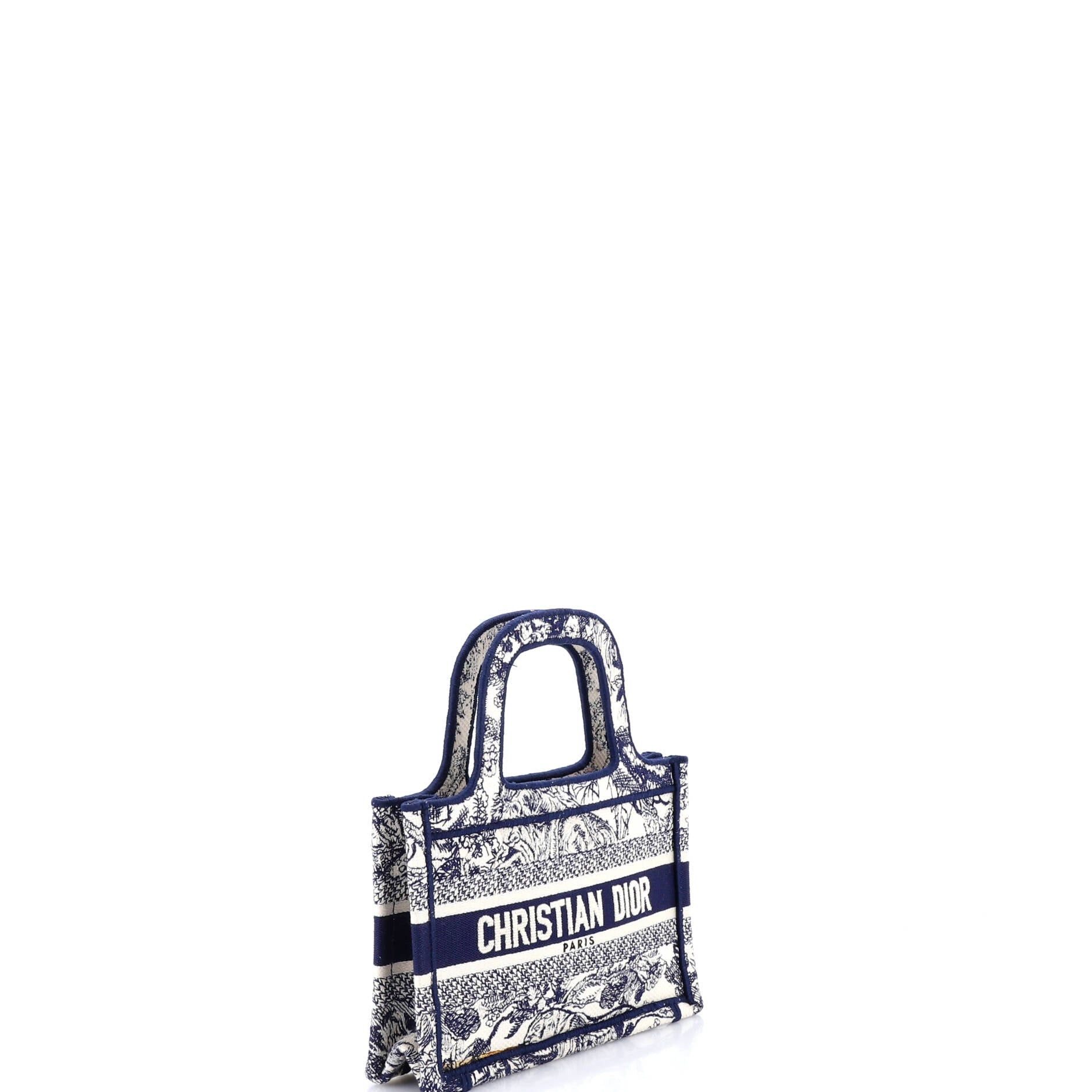 Dior Book Tote Size ONE SIZE - 2 Thumbnail