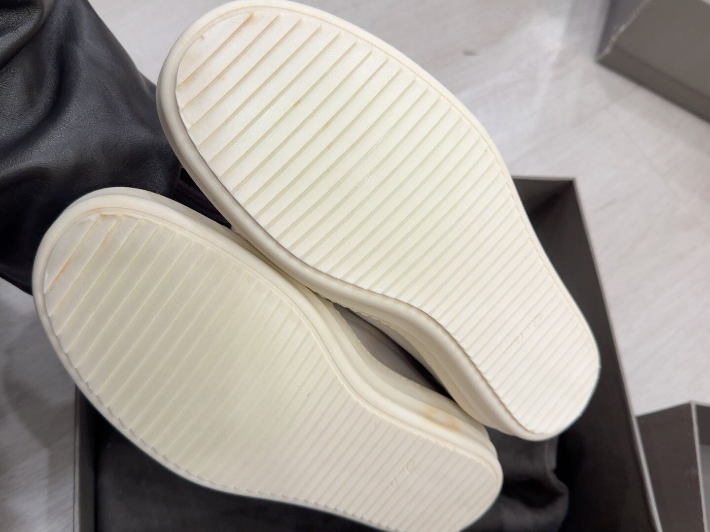Rick Owens Rick Owens Leather Slip-On Sneakers Size US 9.5 / EU 42-43 - 2 Thumbnail