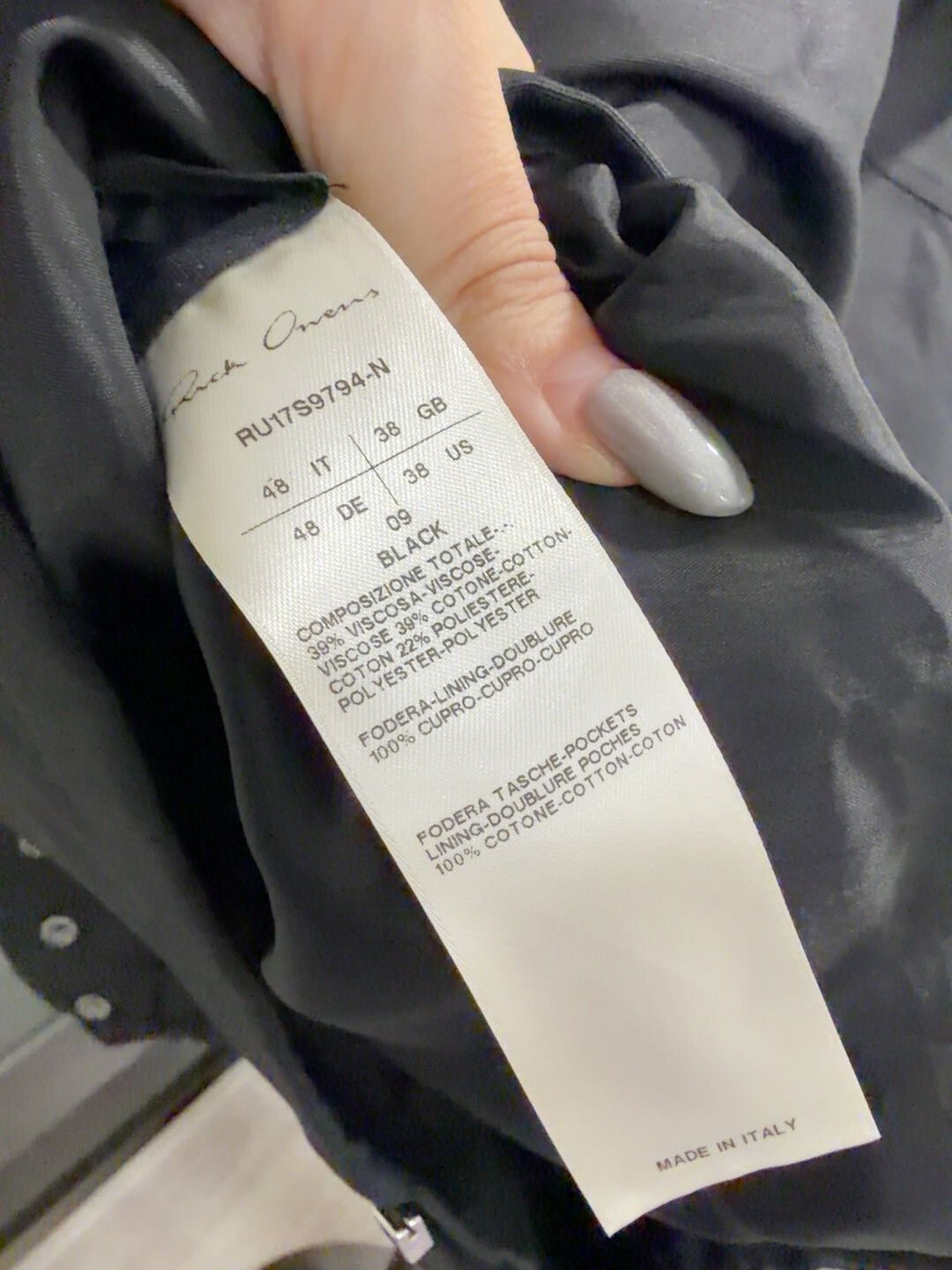 Rick Owens Rick Owens Hooded Jacket in Black Size US M / EU 48-50 / 2 - 3 Thumbnail