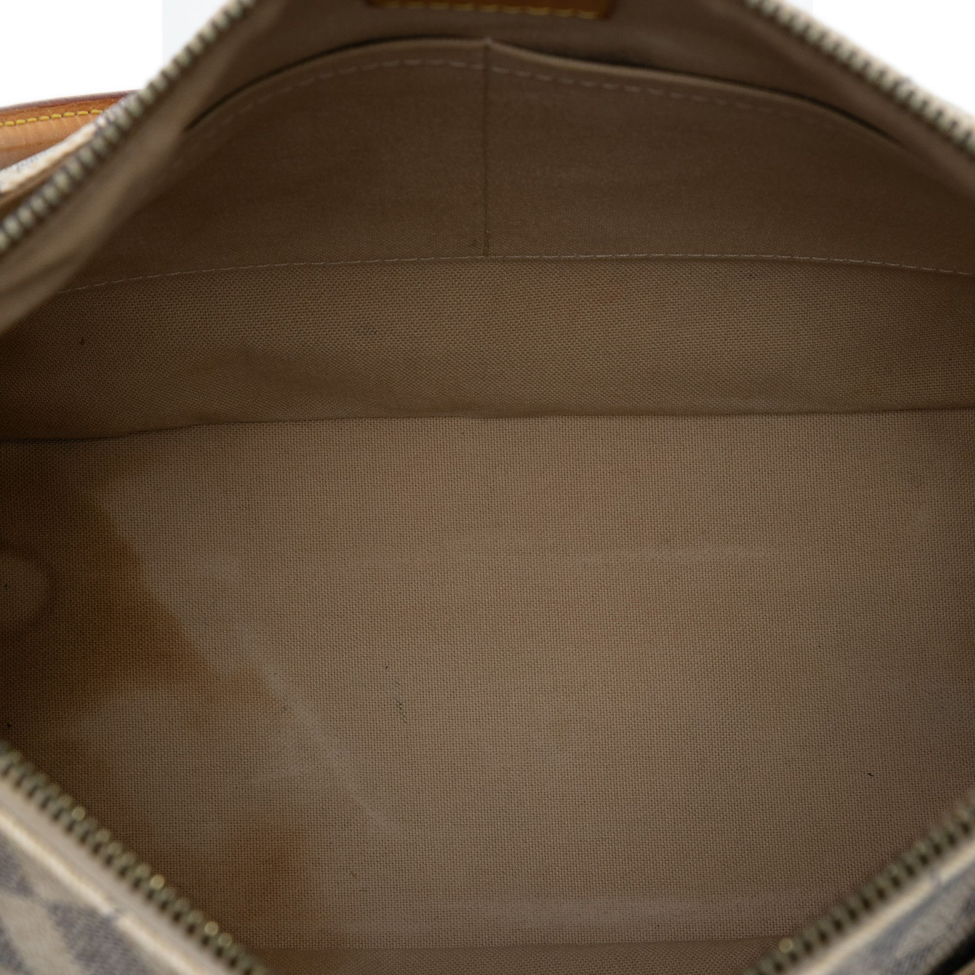 Louis Vuitton Louis Vuitton Damier Azur Figheri PM Size ONE SIZE - 4 Thumbnail