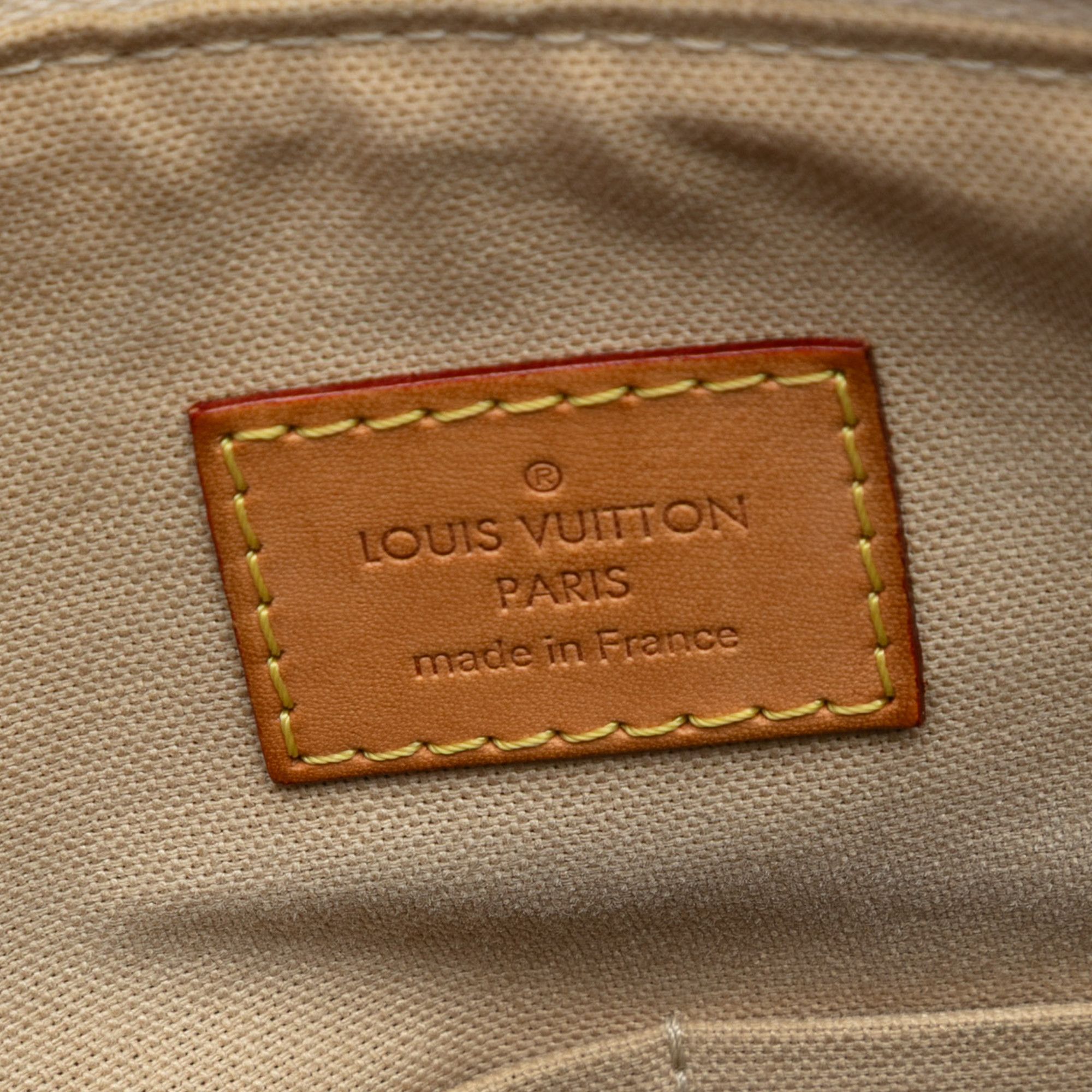 Louis Vuitton Louis Vuitton Damier Azur Figheri PM Size ONE SIZE - 5 Thumbnail