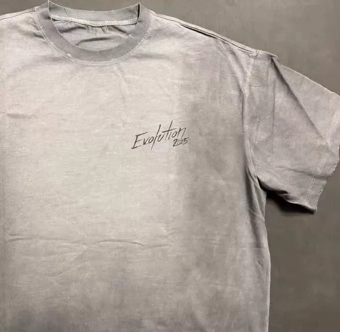 Japanese Brand Evolution Concert Limited Edition T-Shirt Size US L / EU 52-54 / 3 - 4 Thumbnail