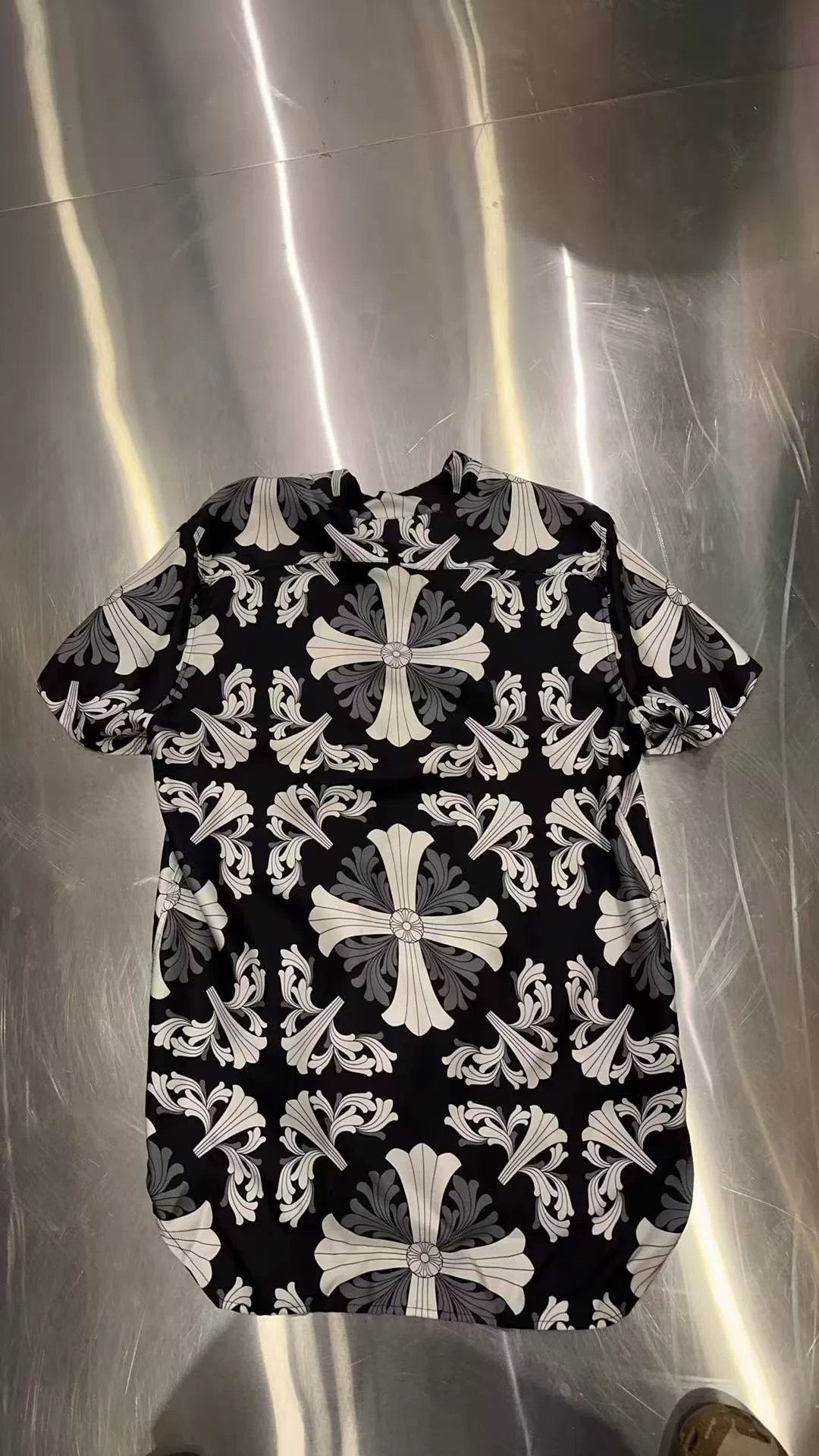 Chrome Hearts Chrome Hearts Silk Short Sleeve Shirt Size XL / US 12-14 / IT 48-50 - 3 Thumbnail