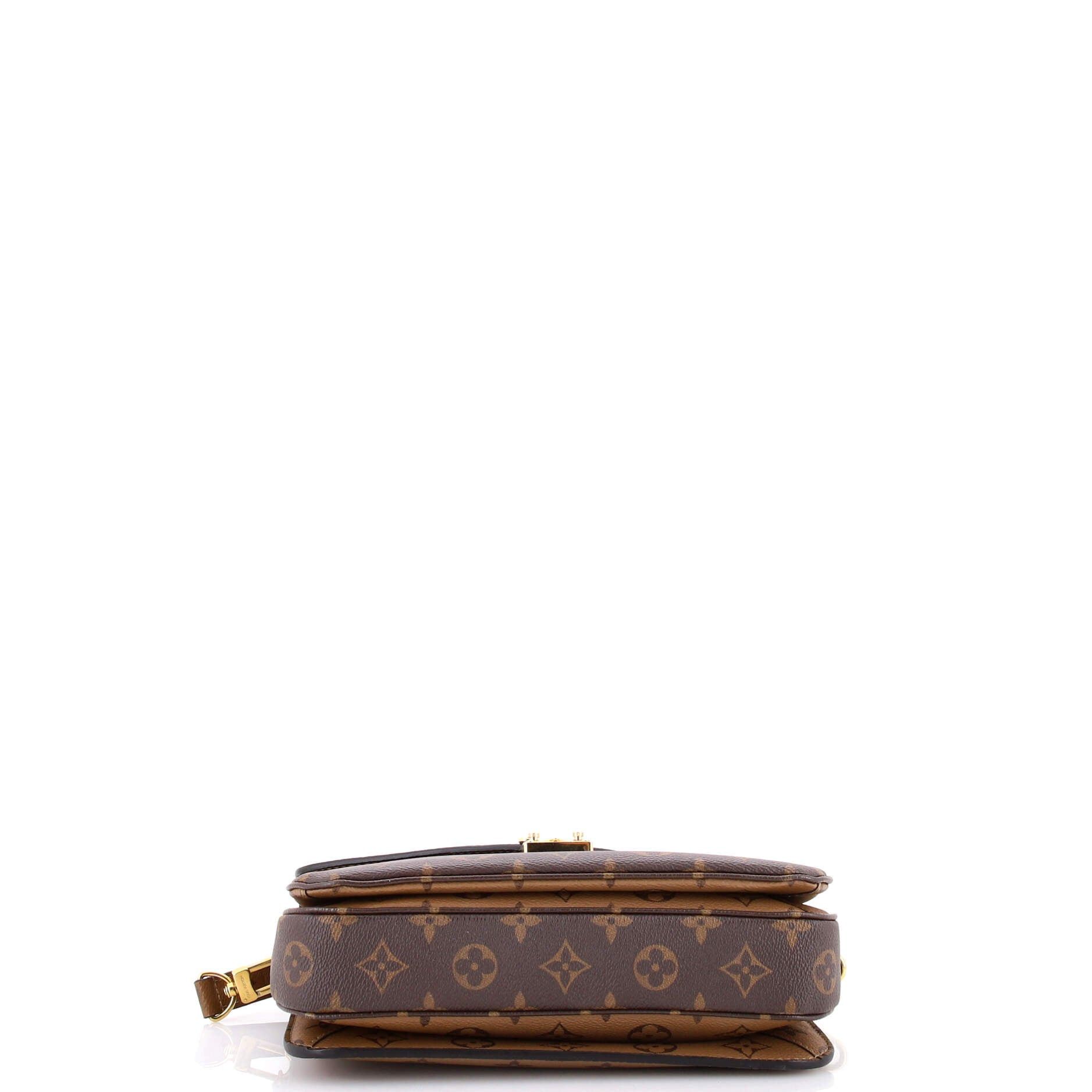 Louis Vuitton Pochette Metis Size ONE SIZE - 4 Thumbnail