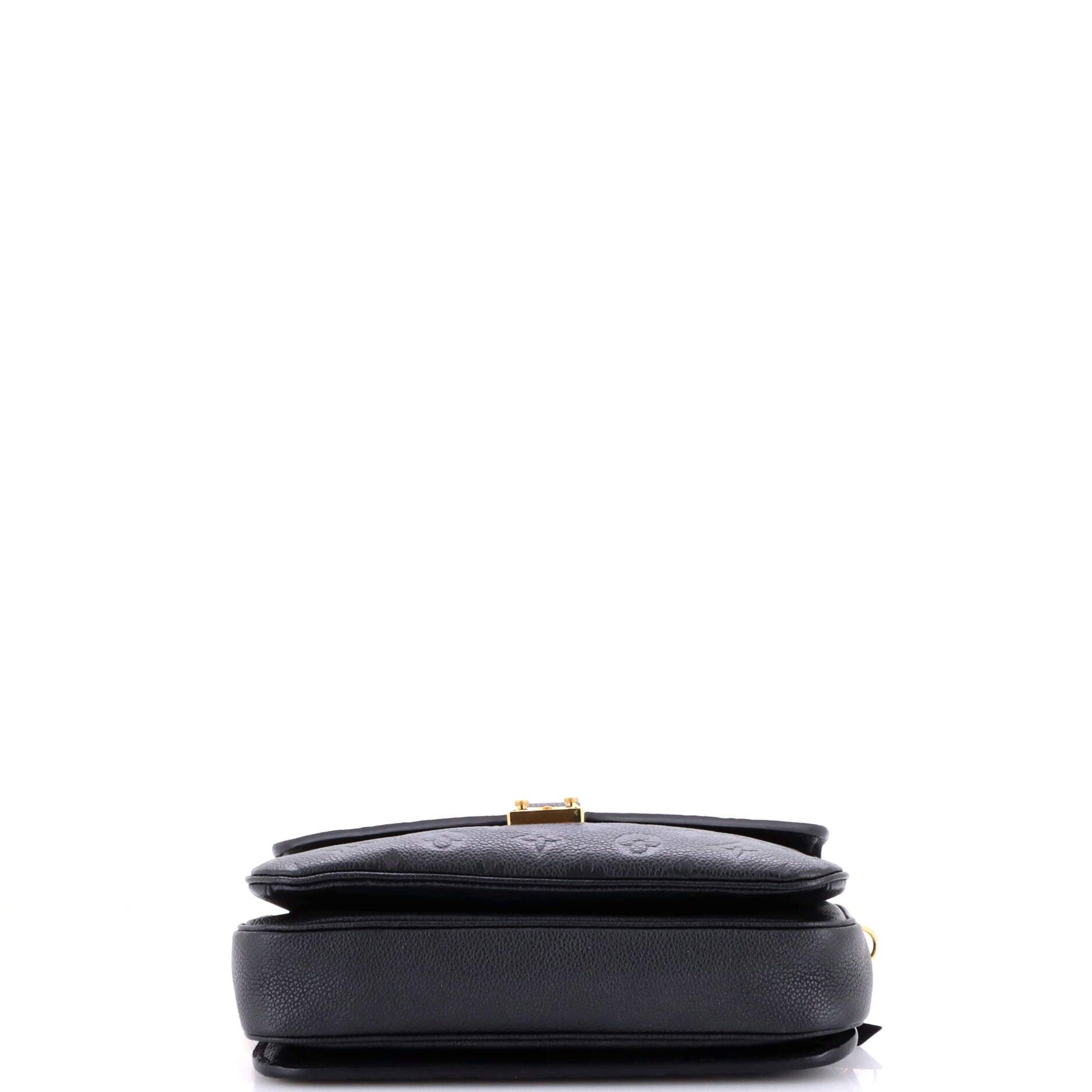 Louis Vuitton Pochette Metis Size ONE SIZE - 4 Thumbnail