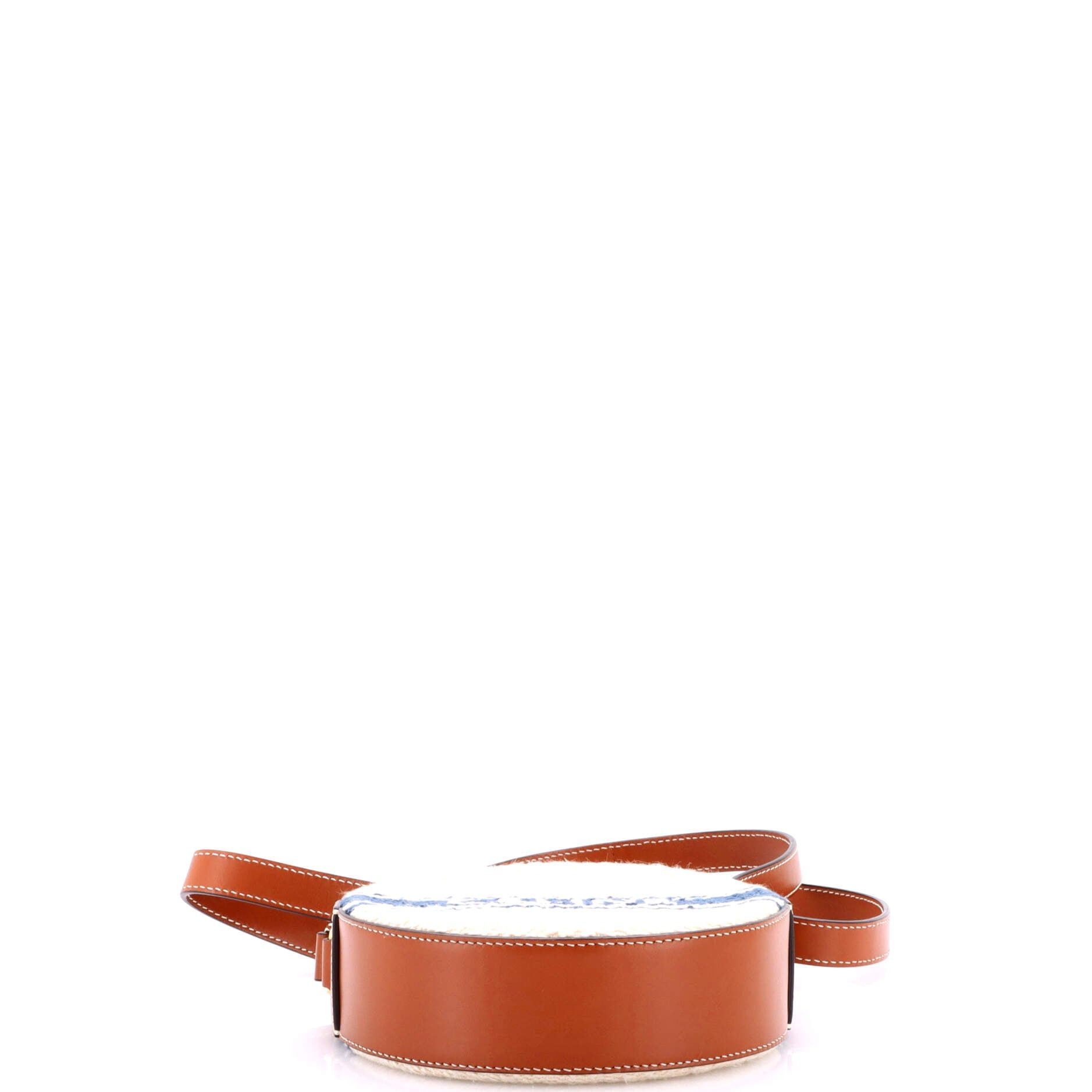 Celine Plein Soleil Round Purse on Strap Size ONE SIZE - 4 Thumbnail