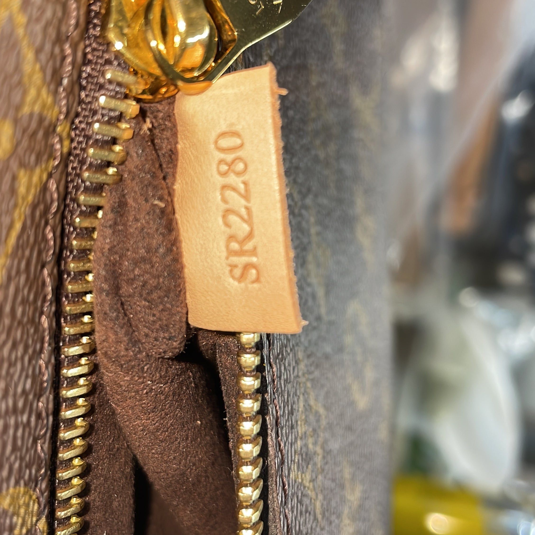 Louis Vuitton Pochette Metis Size ONE SIZE - 9 Thumbnail