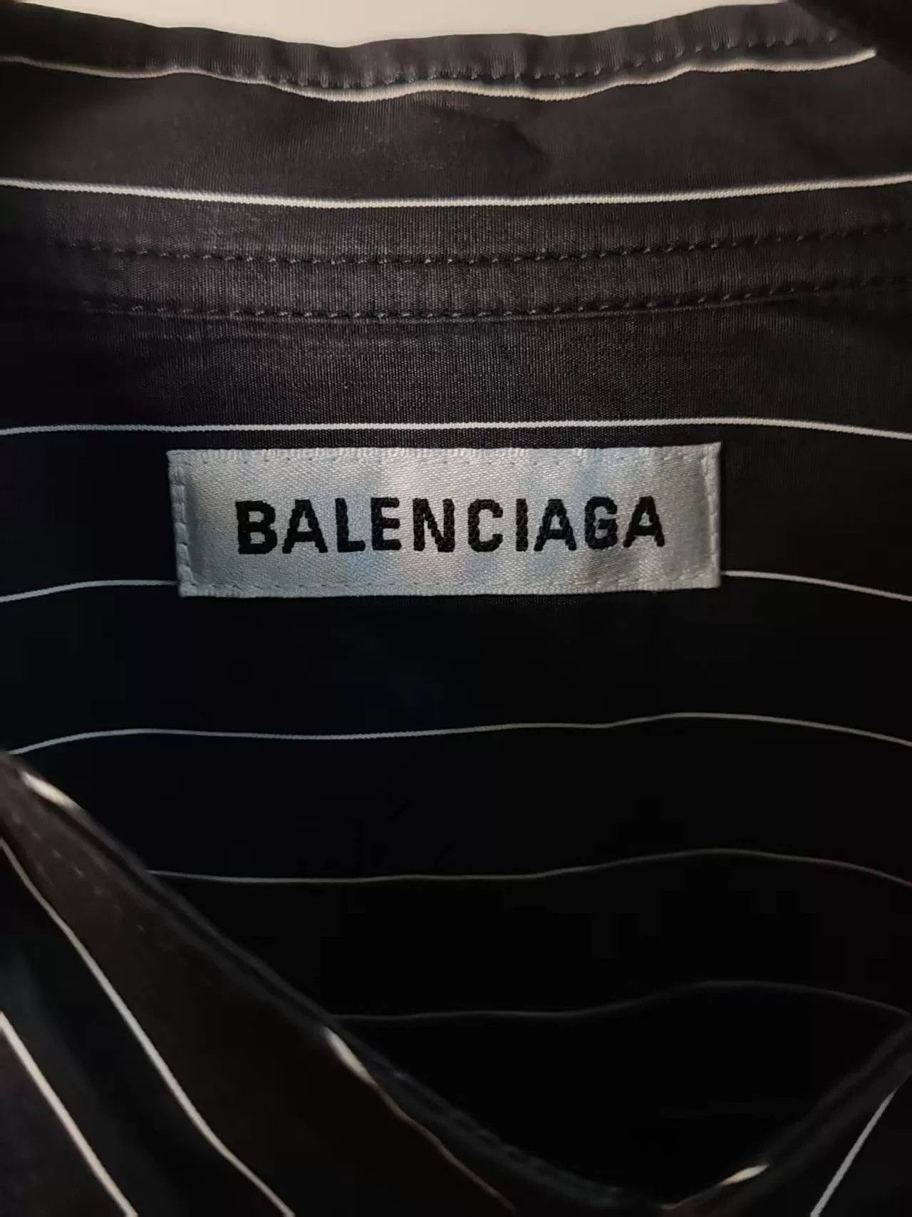 Balenciaga Balenciaga Stripe Logo Shirt Size US M / EU 48-50 / 2 - 3 Thumbnail