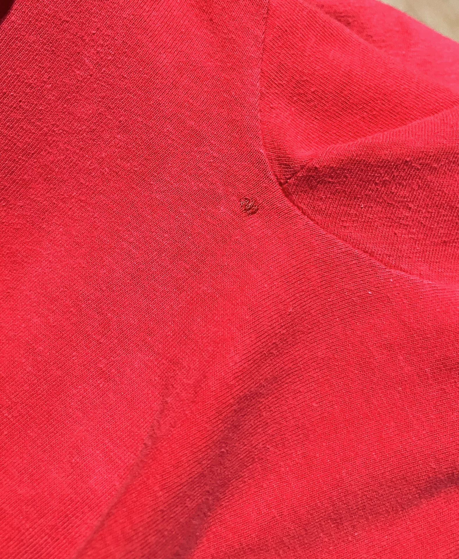 Vintage Vintage 90s Red Long Sleeve T-Shirt Size US M / EU 48-50 / 2 - 4 Thumbnail