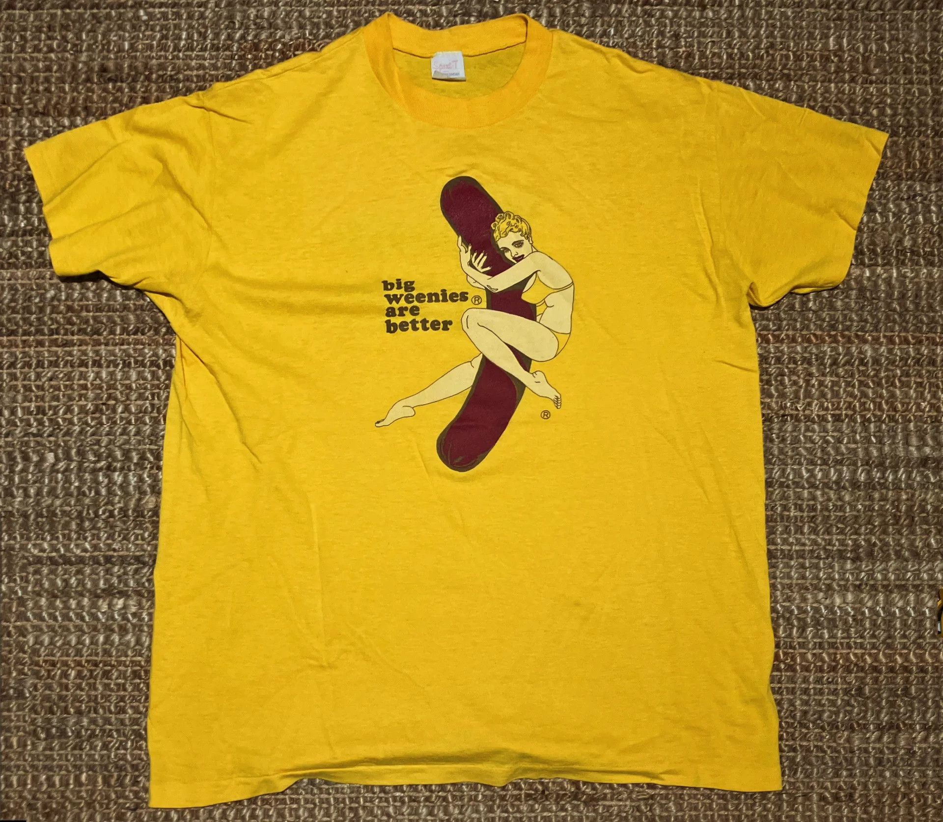 Vintage Vintage 90s Graphic Tee with Big Weenie Print Size US M / EU 48-50 / 2 - 2 Thumbnail