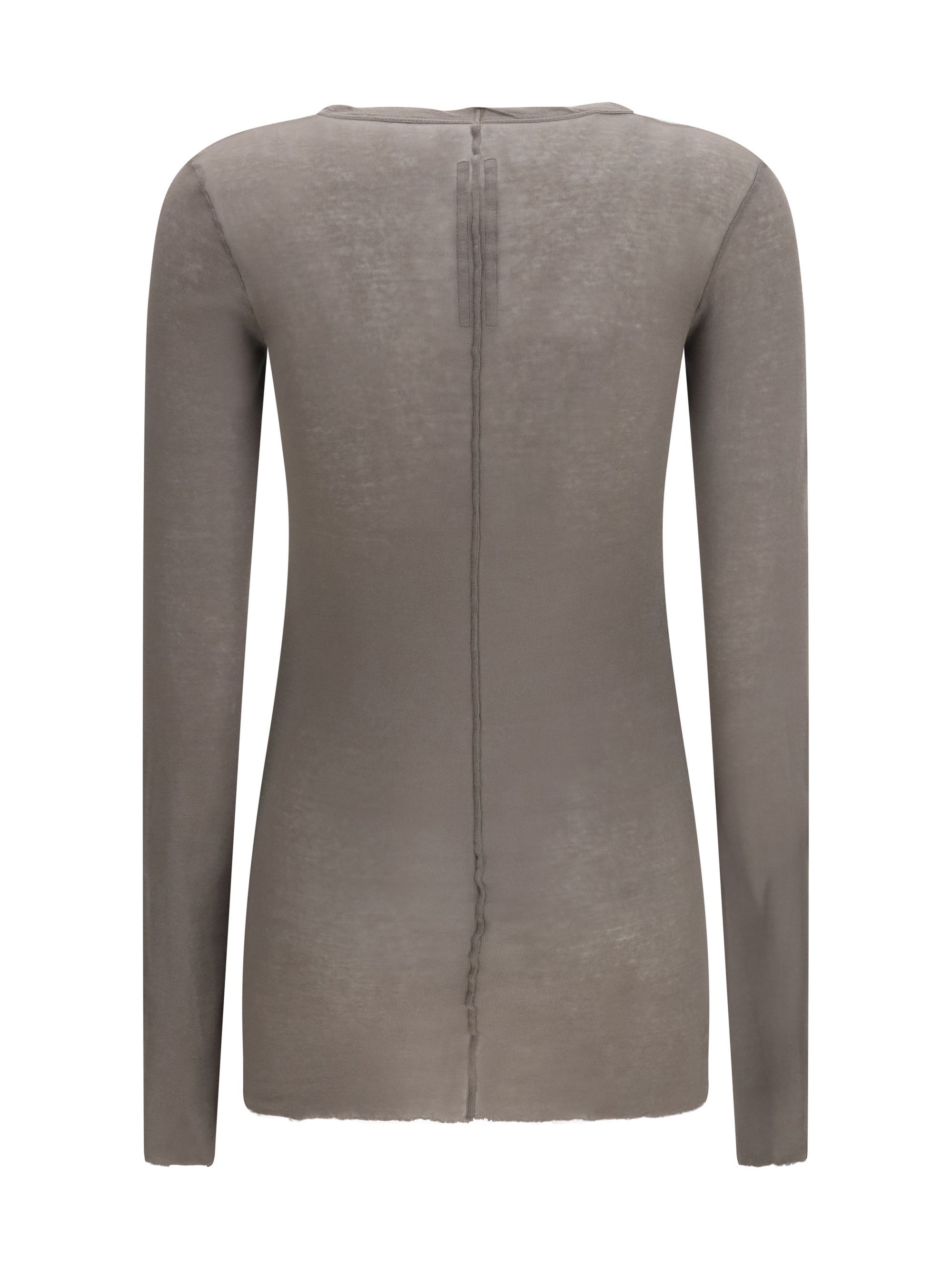 Long-sleeved T-shirt