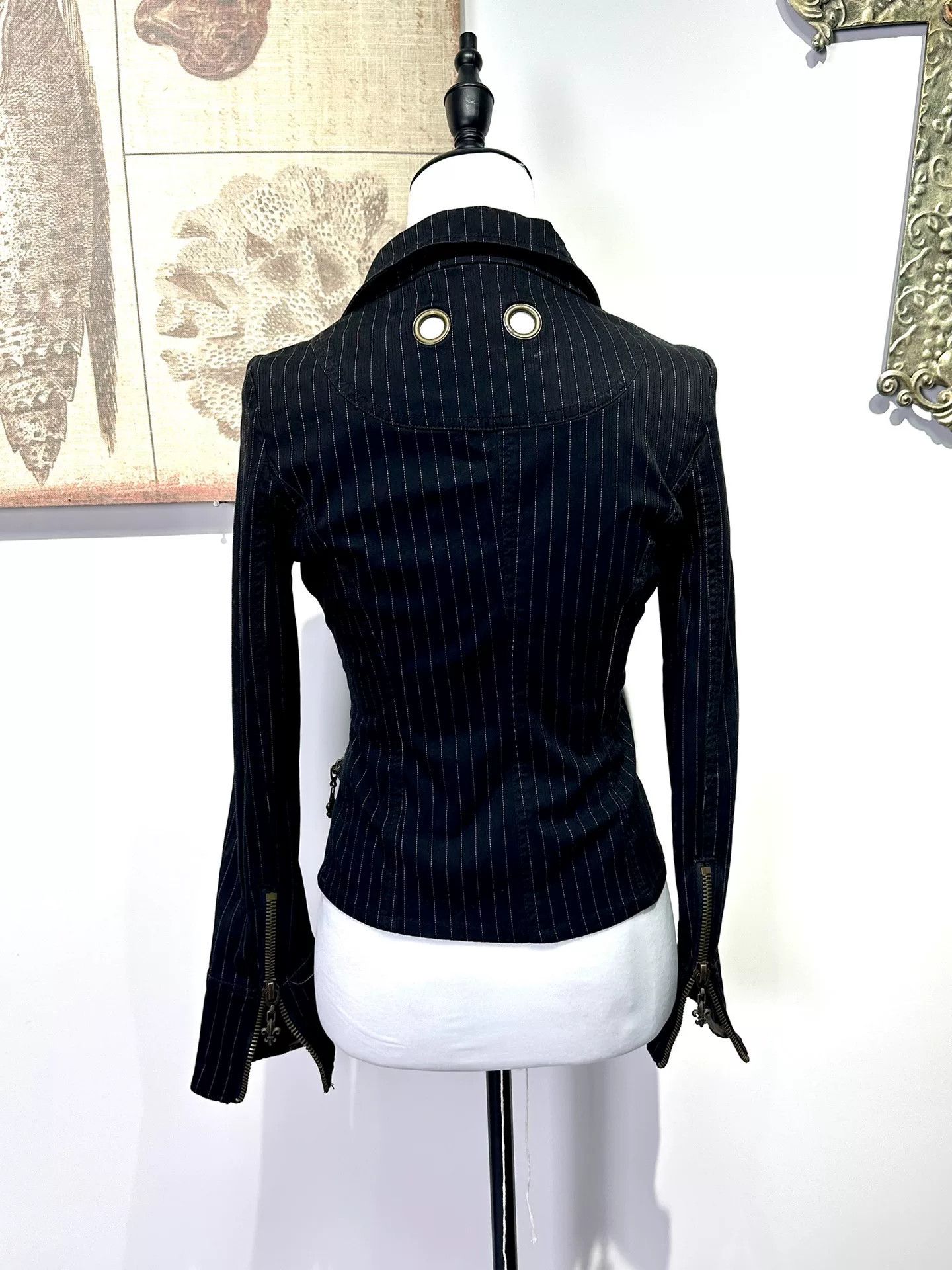 Japanese Brand Stylish Black Striped Waistcoat Jacket Size S / US 4 / IT 40 - 7 Thumbnail