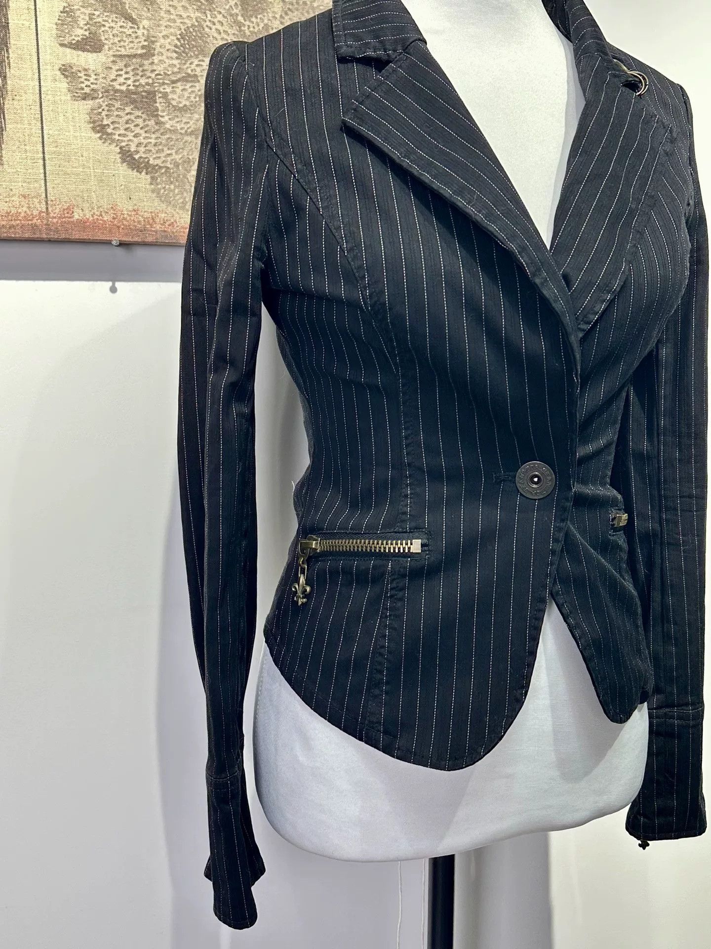 Japanese Brand Stylish Black Striped Waistcoat Jacket Size S / US 4 / IT 40 - 2 Thumbnail