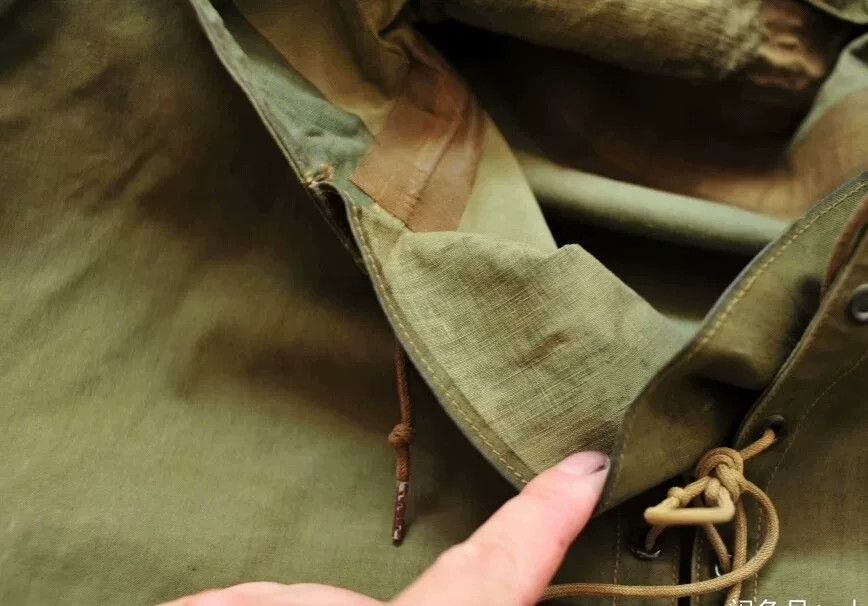 Vintage WWII Style Waterproof Jacket M Size Size US M / EU 48-50 / 2 - 3 Thumbnail