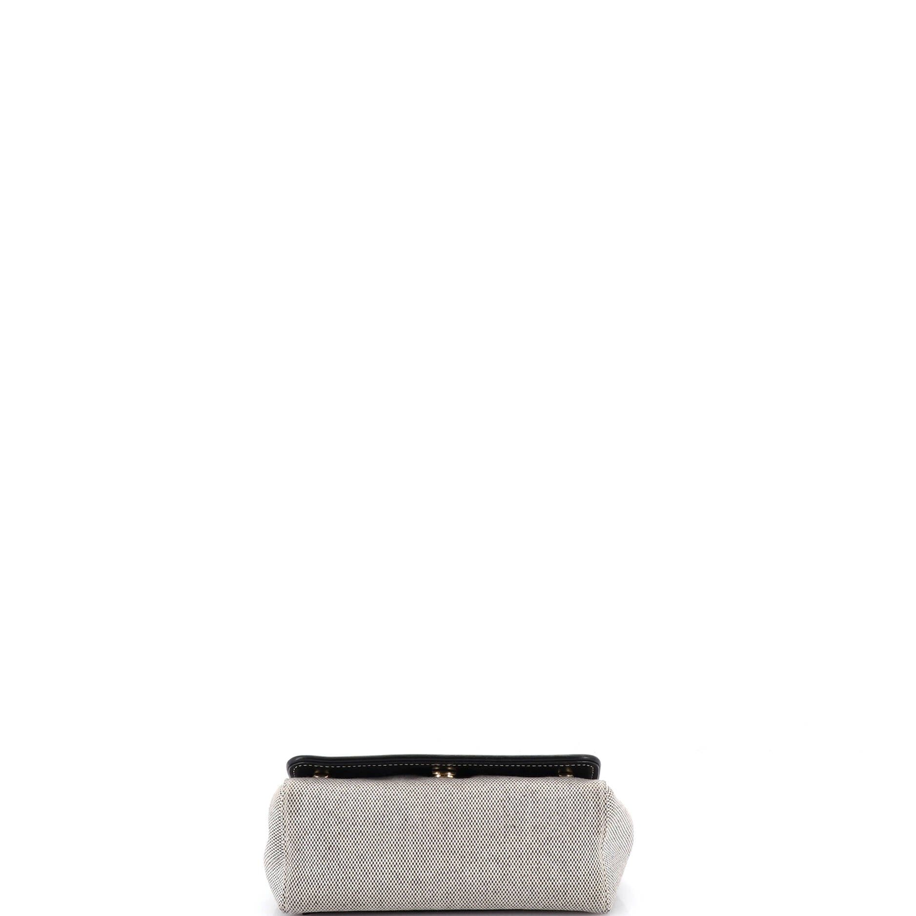 Burberry Hackberry Shoulder Bag Size ONE SIZE - 4 Thumbnail