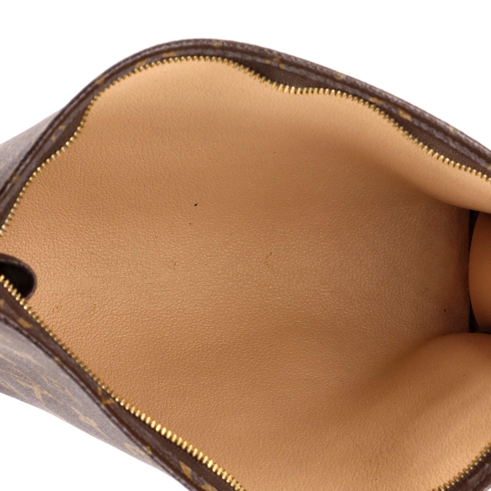 Louis Vuitton Toiletry Pouch Size ONE SIZE - 5 Thumbnail