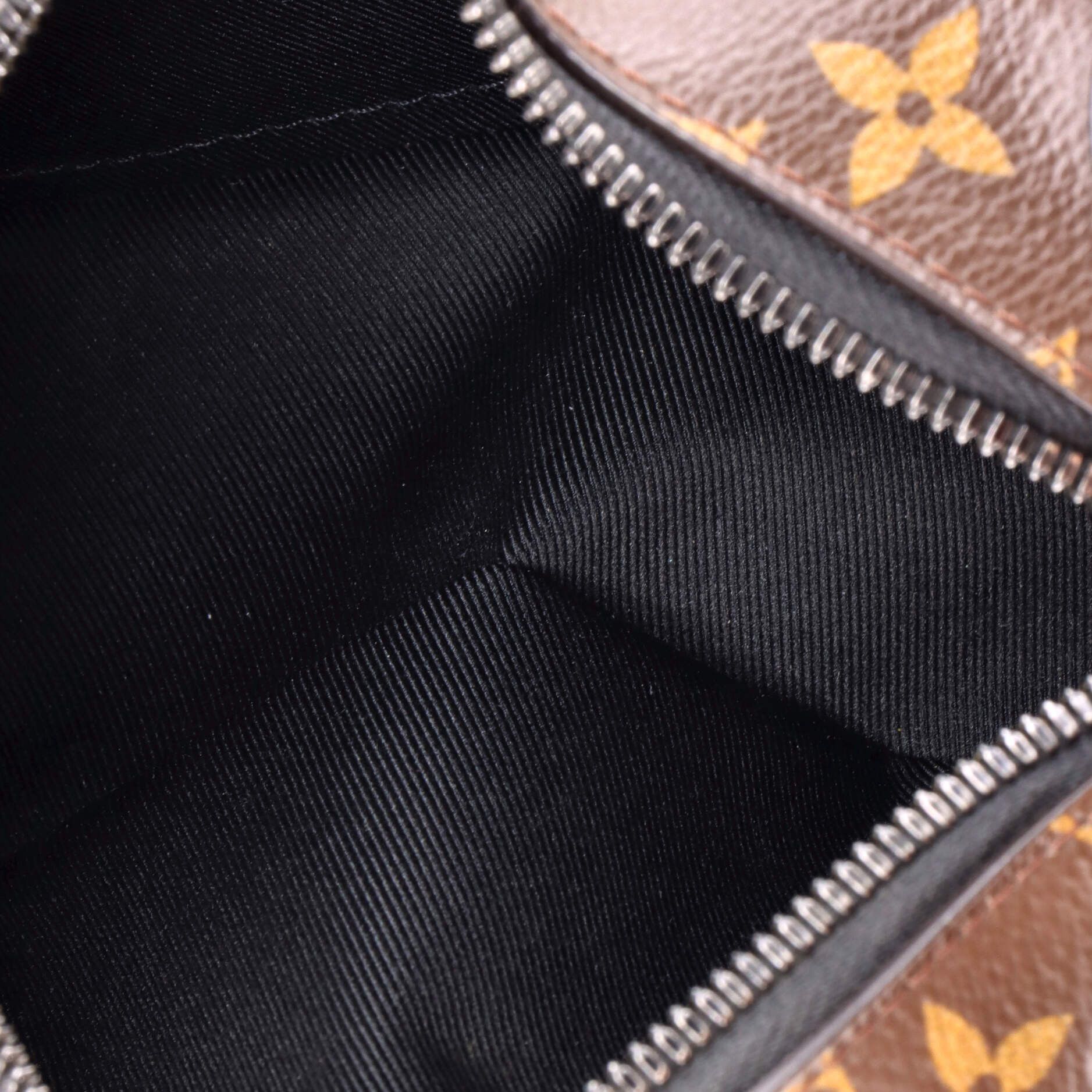Louis Vuitton Solar Ray Soft Trunk Bag Size ONE SIZE - 5 Thumbnail