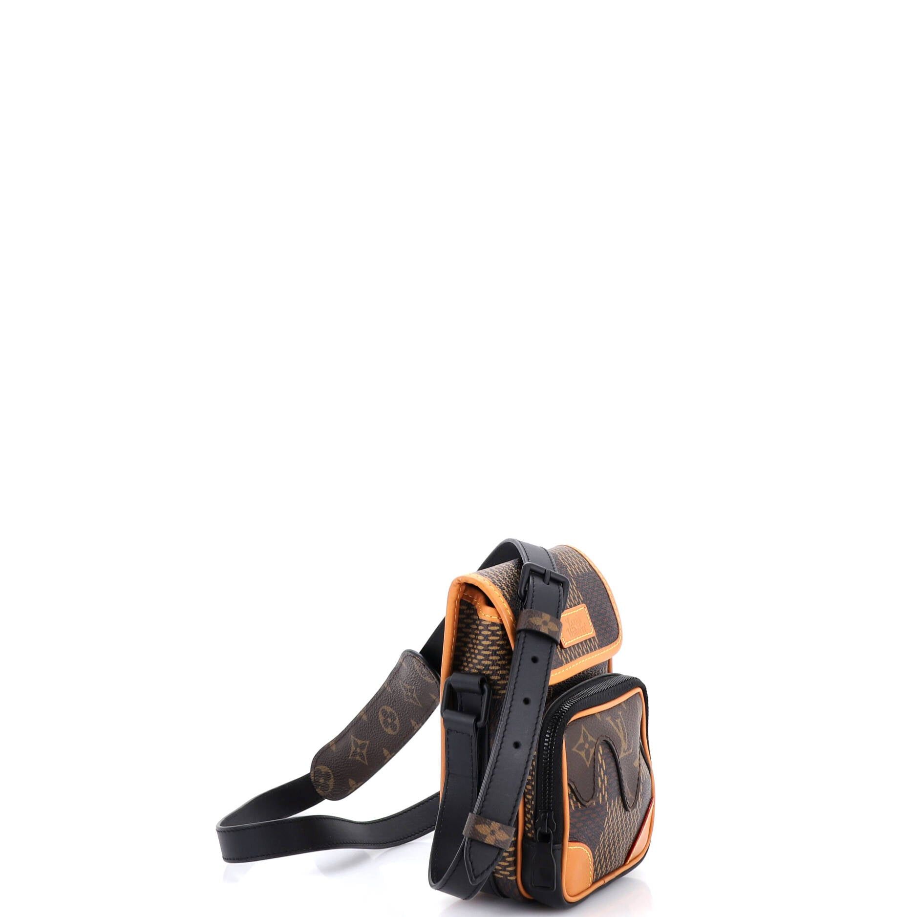 Louis Vuitton Nigo Amazone Messenger Bag Size ONE SIZE - 2 Thumbnail