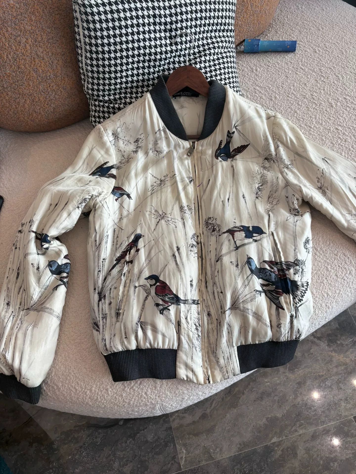 Dolce & Gabbana Dolce & Gabbana Silk Jacket for Autumn Size US S / EU 44-46 / 1 - 4 Thumbnail