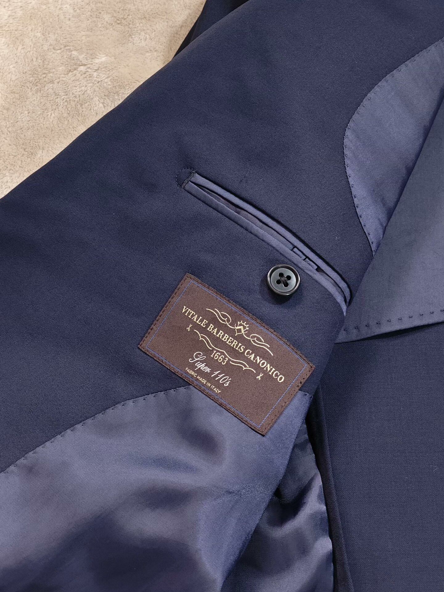 Japanese Brand Custom Italian Wool Blend Suit Jacket Size US S / EU 44-46 / 1 - 7 Thumbnail