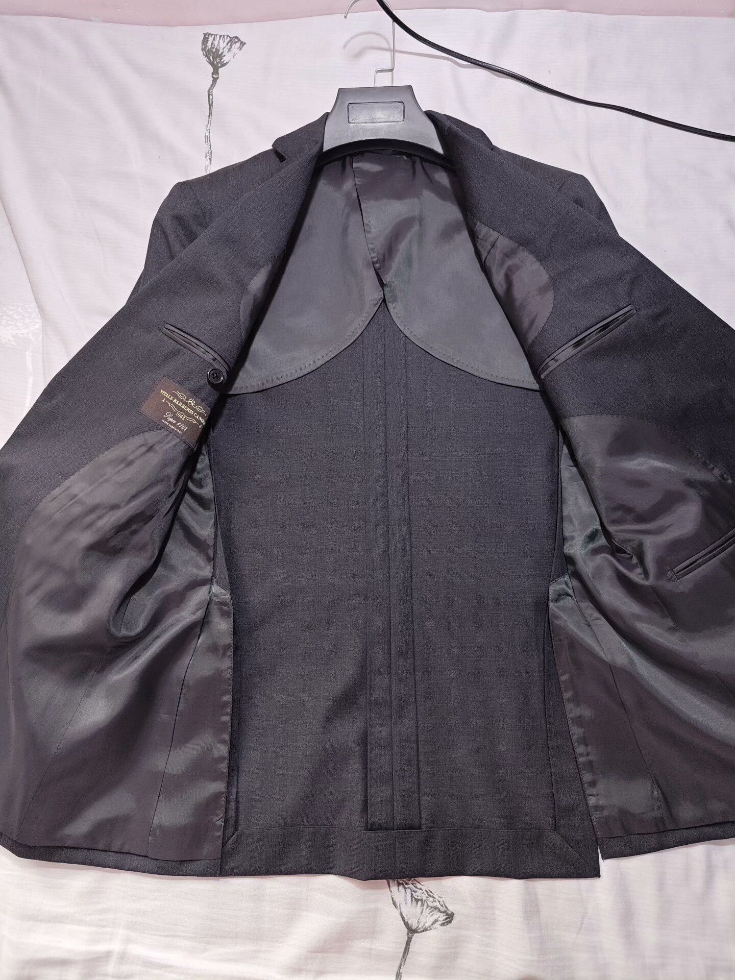 Japanese Brand Italian Gray Wool Blazer with Half-Canvassed Lining Size US S / EU 44-46 / 1 - 6 Thumbnail