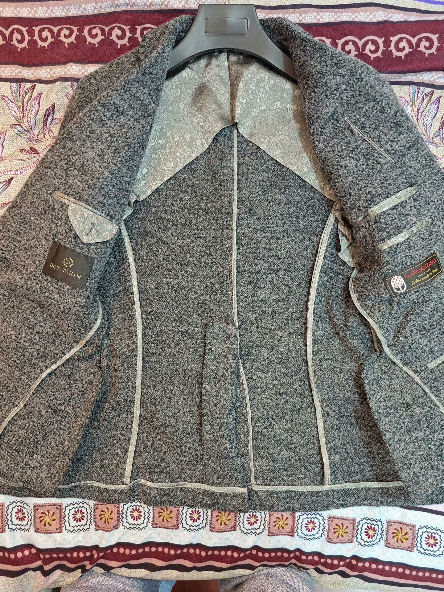 Japanese Brand Custom Italian Wool Blend Suit Jacket Size US S / EU 44-46 / 1 - 6 Thumbnail