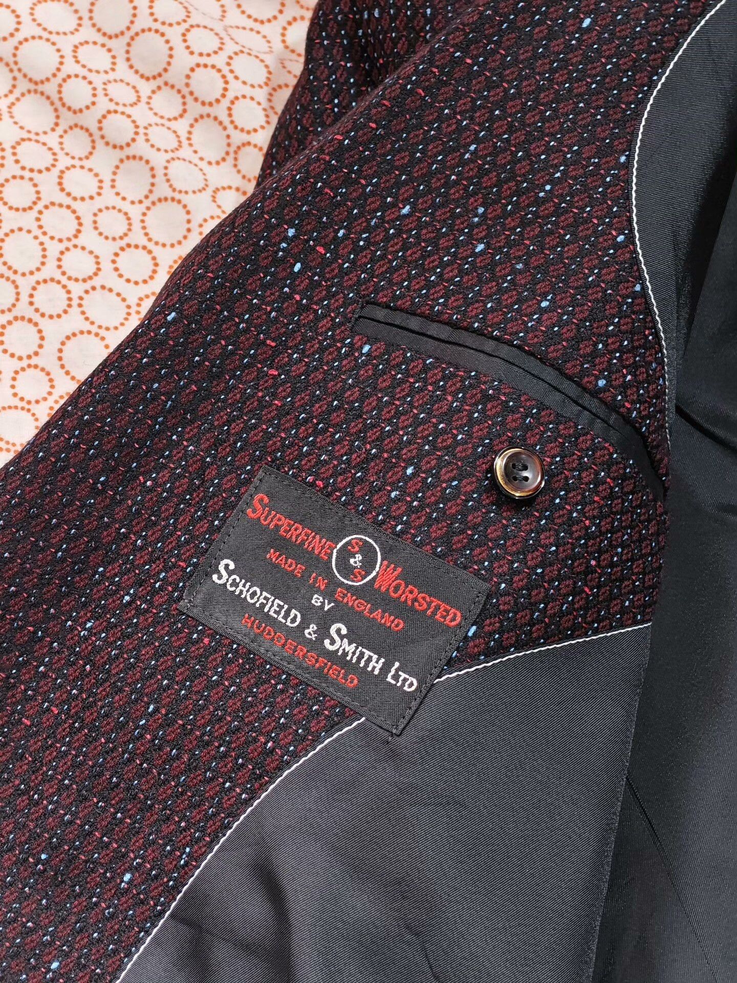 Japanese Brand Custom British Wool Blend Suit Size US M / EU 48-50 / 2 - 7 Thumbnail