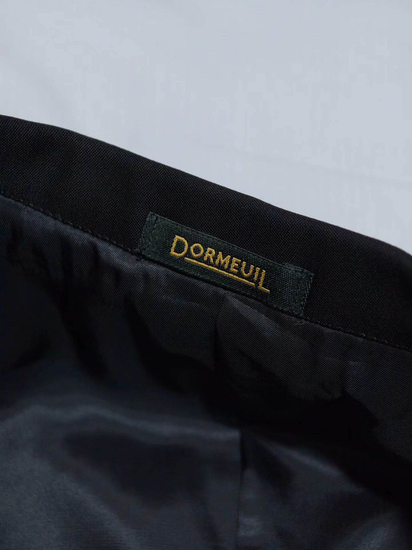 Japanese Brand Custom Black Wool Suit by Dormeuil Size US S / EU 44-46 / 1 - 8 Thumbnail