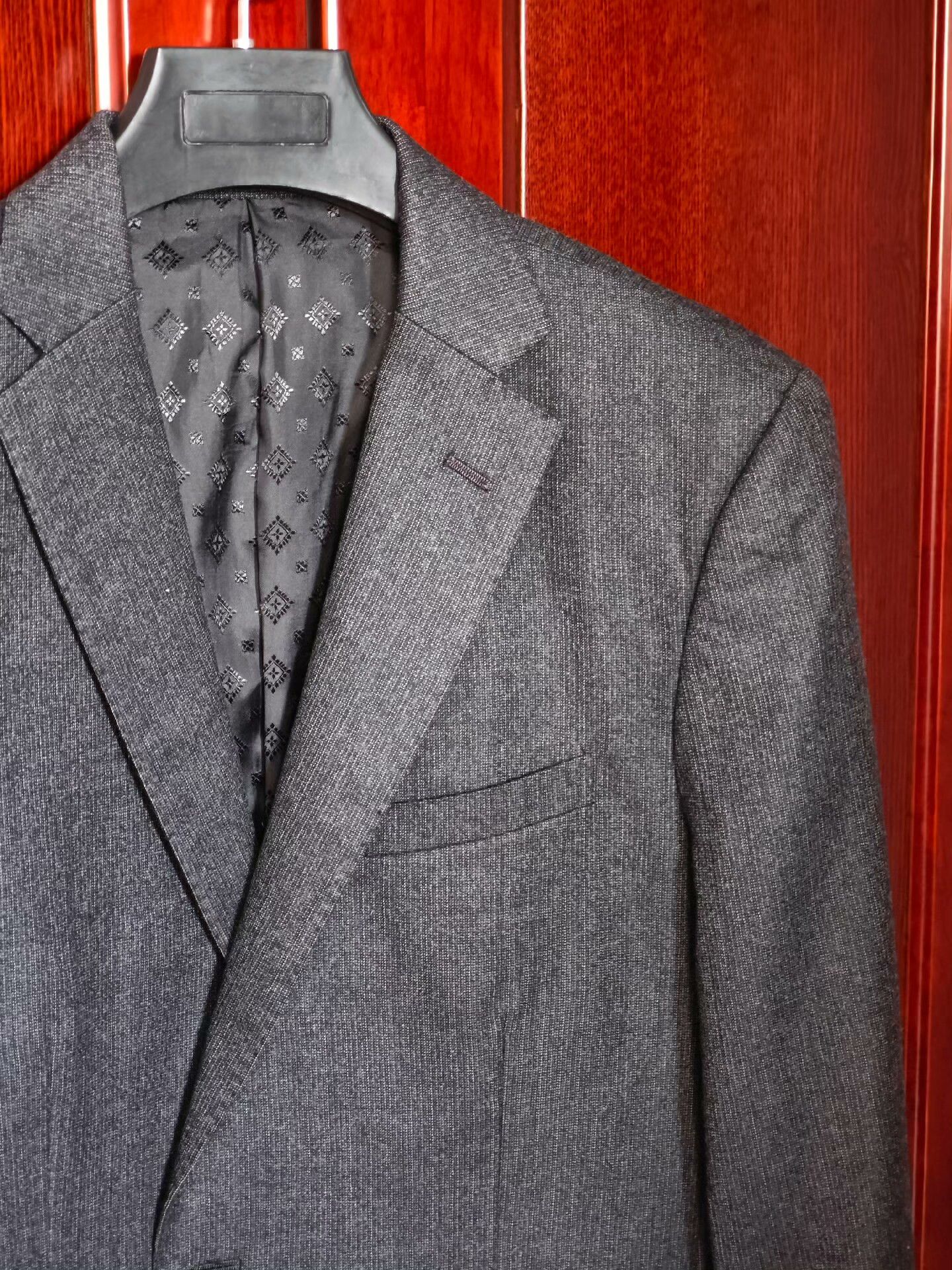 Japanese Brand Italian Custom Wool Suit with Stripes Size US M / EU 48-50 / 2 - 3 Thumbnail