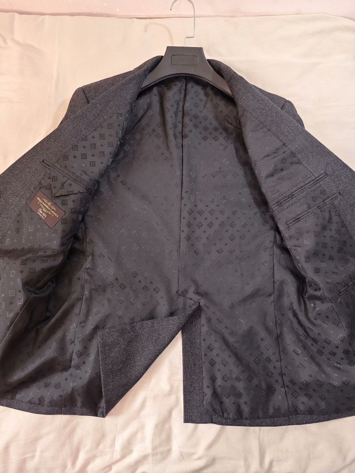 Japanese Brand Italian Custom Wool Suit with Stripes Size US M / EU 48-50 / 2 - 6 Thumbnail