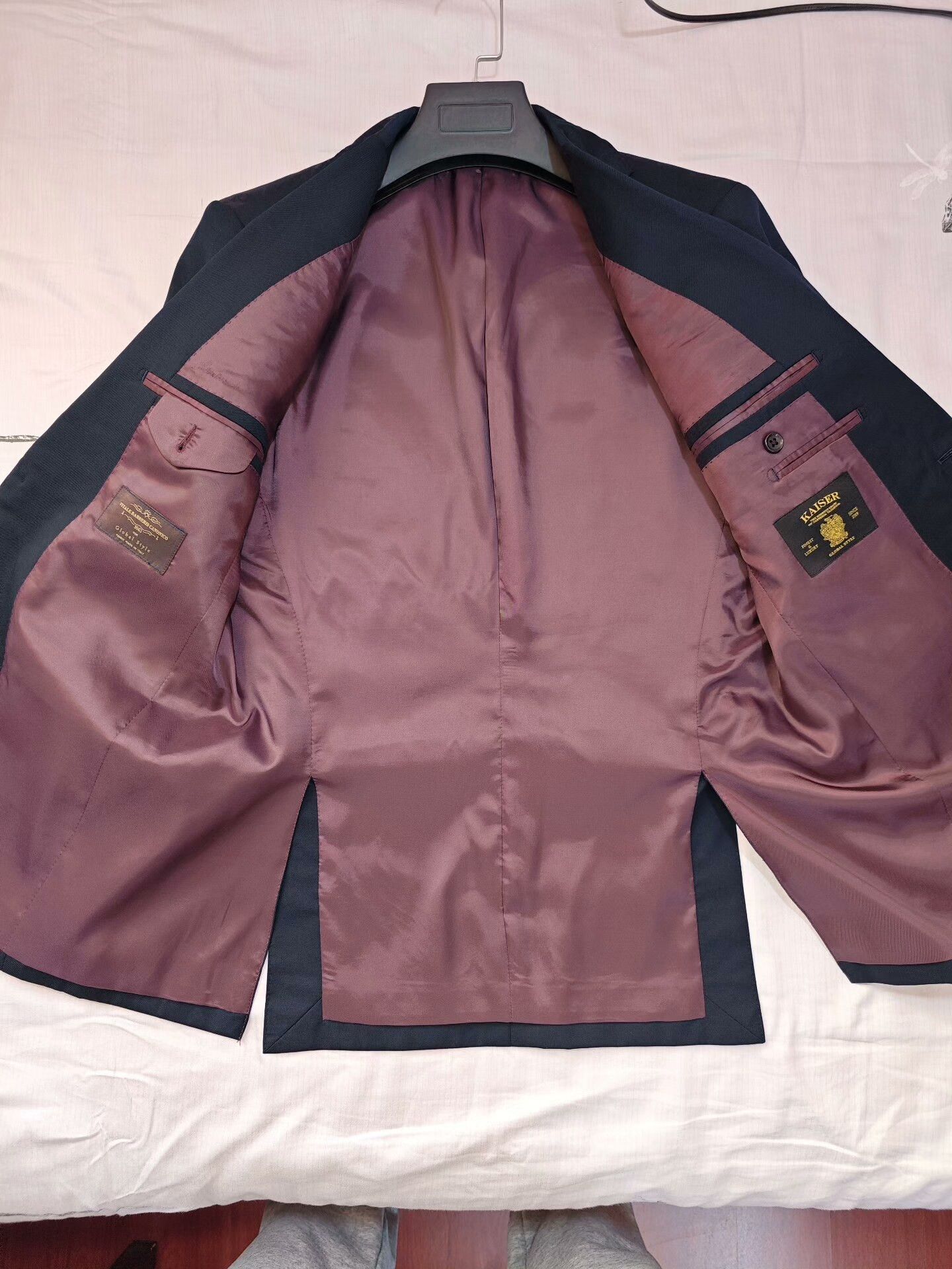 Japanese Brand Custom Italian Wool Blend Suit Jacket Size US S / EU 44-46 / 1 - 6 Thumbnail