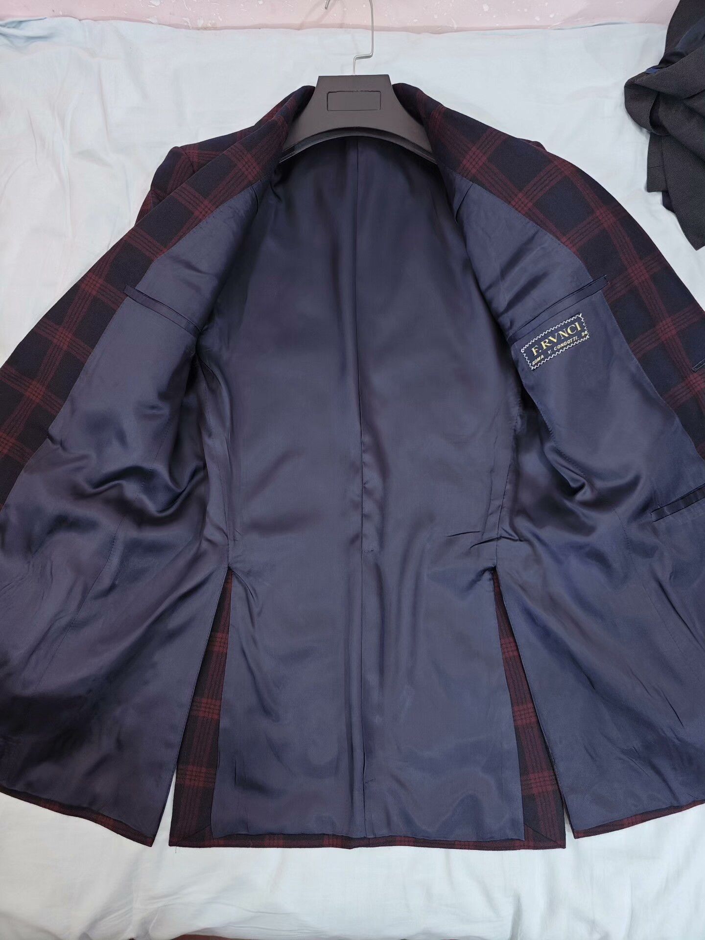 Japanese Brand Italian Wool Blend Suit with Red Checks Size US S / EU 44-46 / 1 - 6 Thumbnail
