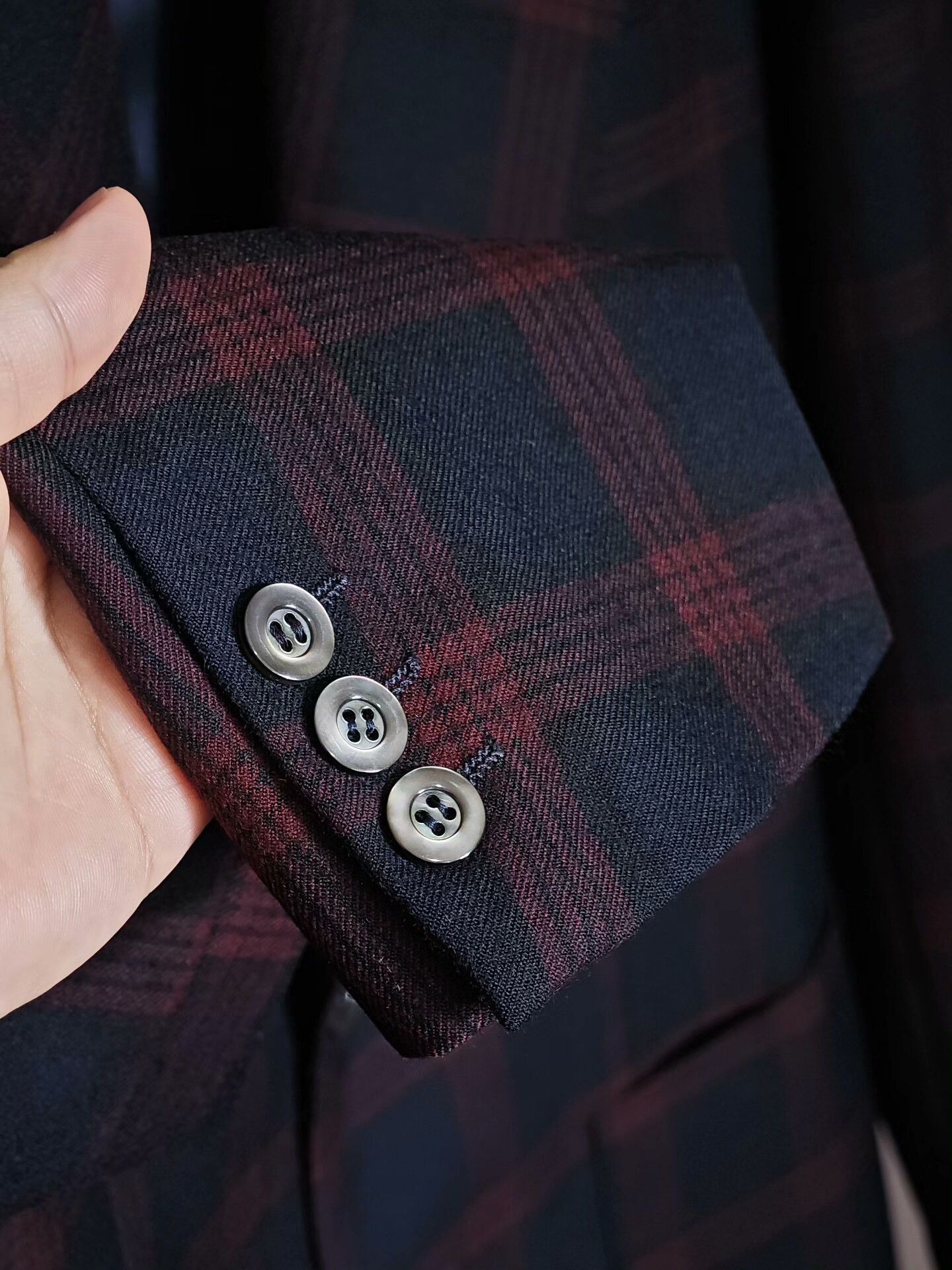 Japanese Brand Italian Wool Blend Suit with Red Checks Size US S / EU 44-46 / 1 - 4 Thumbnail
