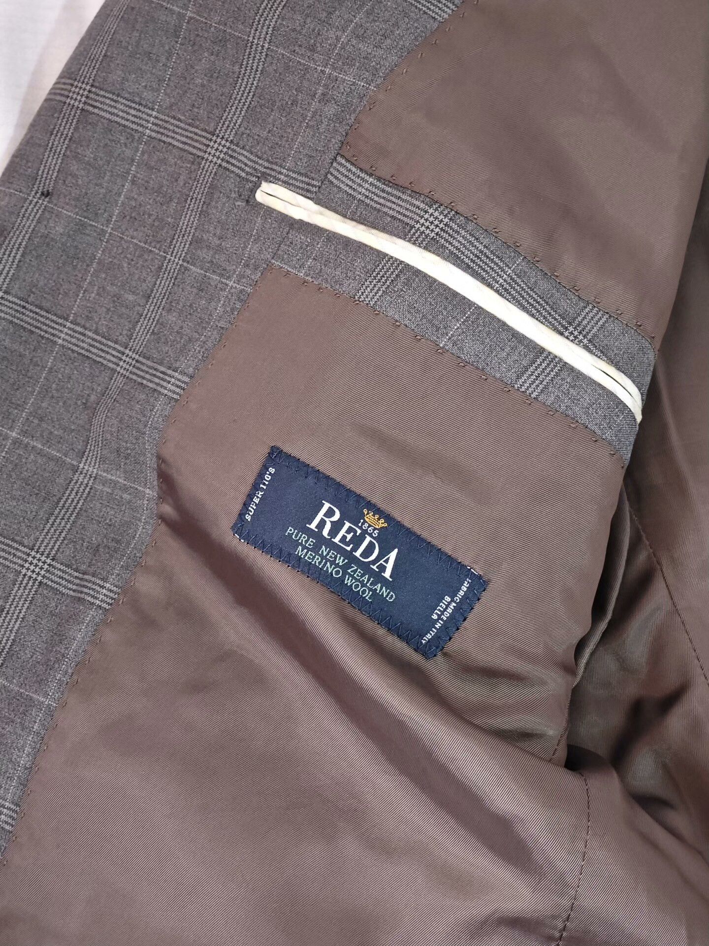 Japanese Brand Italian Custom Gray Wool Blend Suit Size US S / EU 44-46 / 1 - 7 Thumbnail