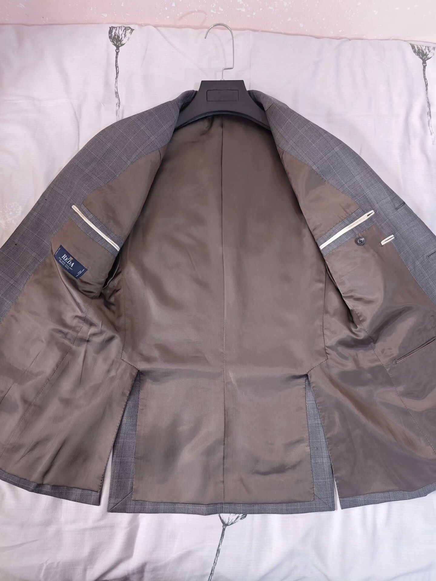 Japanese Brand Italian Custom Gray Wool Blend Suit Size US S / EU 44-46 / 1 - 6 Thumbnail