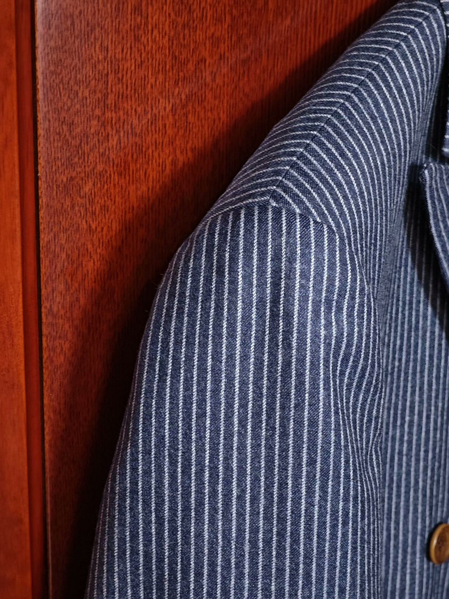 Japanese Brand Italian Wool Custom Suit with Stripes Size US S / EU 44-46 / 1 - 3 Thumbnail