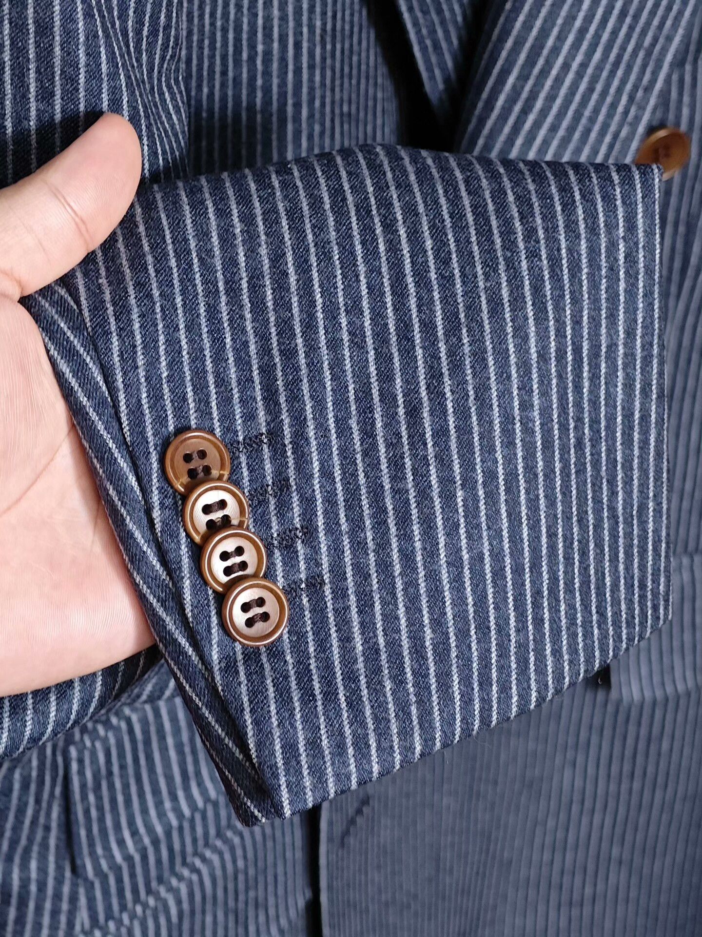 Japanese Brand Italian Wool Custom Suit with Stripes Size US S / EU 44-46 / 1 - 4 Thumbnail