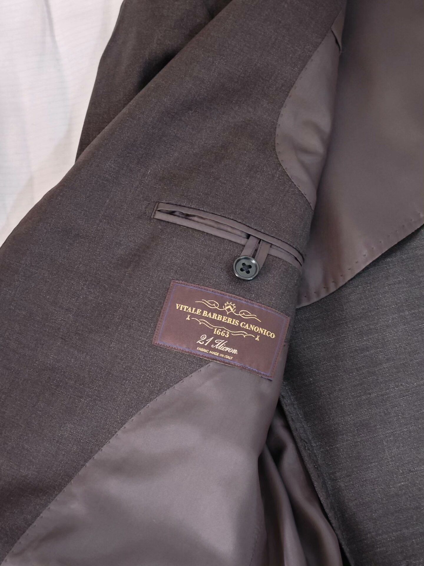 Japanese Brand Italian Wool Semi-Canvas Custom Suit Size US S / EU 44-46 / 1 - 7 Thumbnail