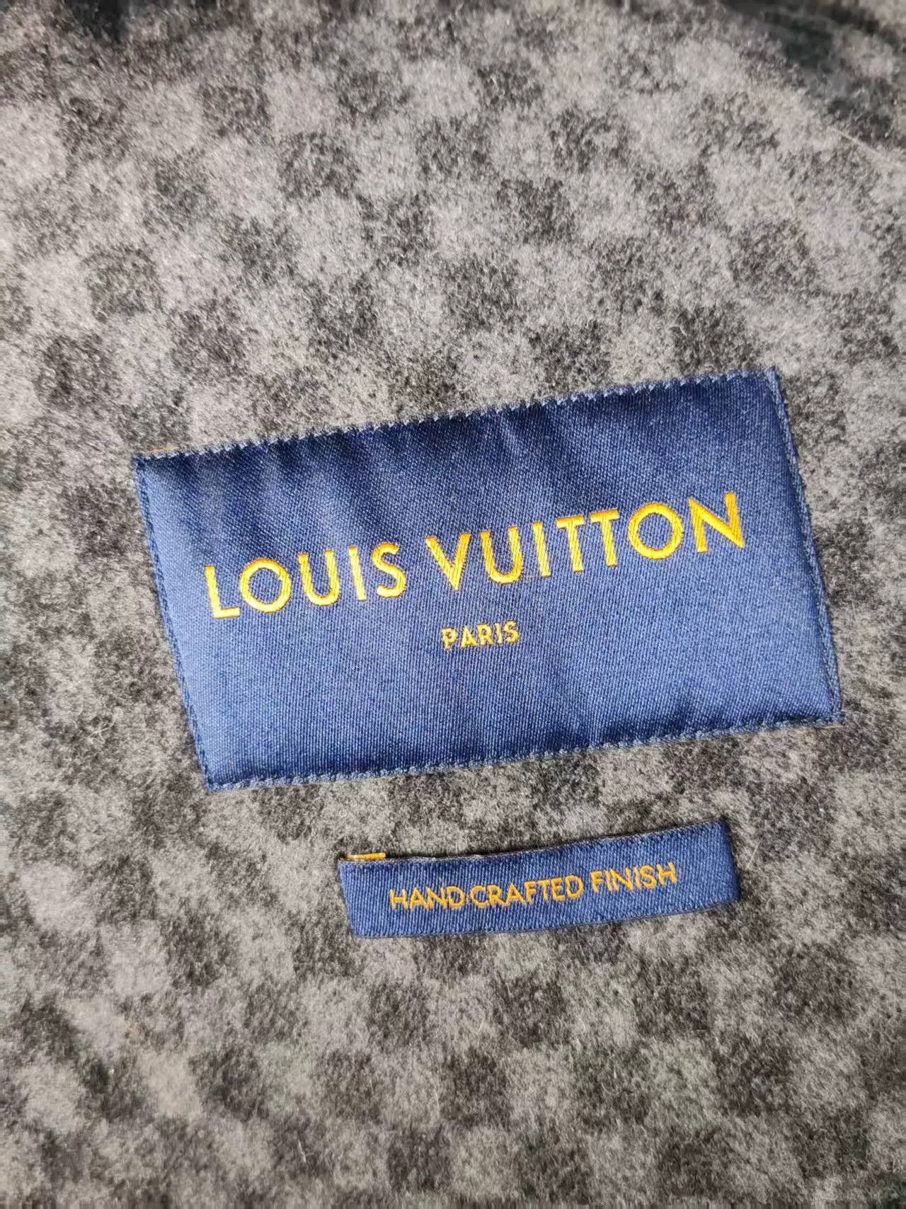 Louis Vuitton Genuine LV Chessboard Wool Coat Size US M / EU 48-50 / 2 - 3 Thumbnail