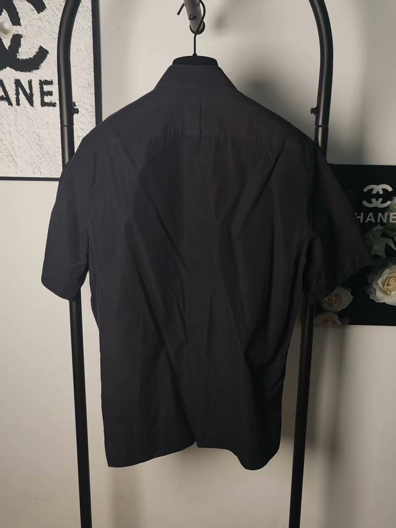 Louis Vuitton Authentic LV Checkered Short Sleeve Shirt Size US M / EU 48-50 / 2 - 2 Thumbnail