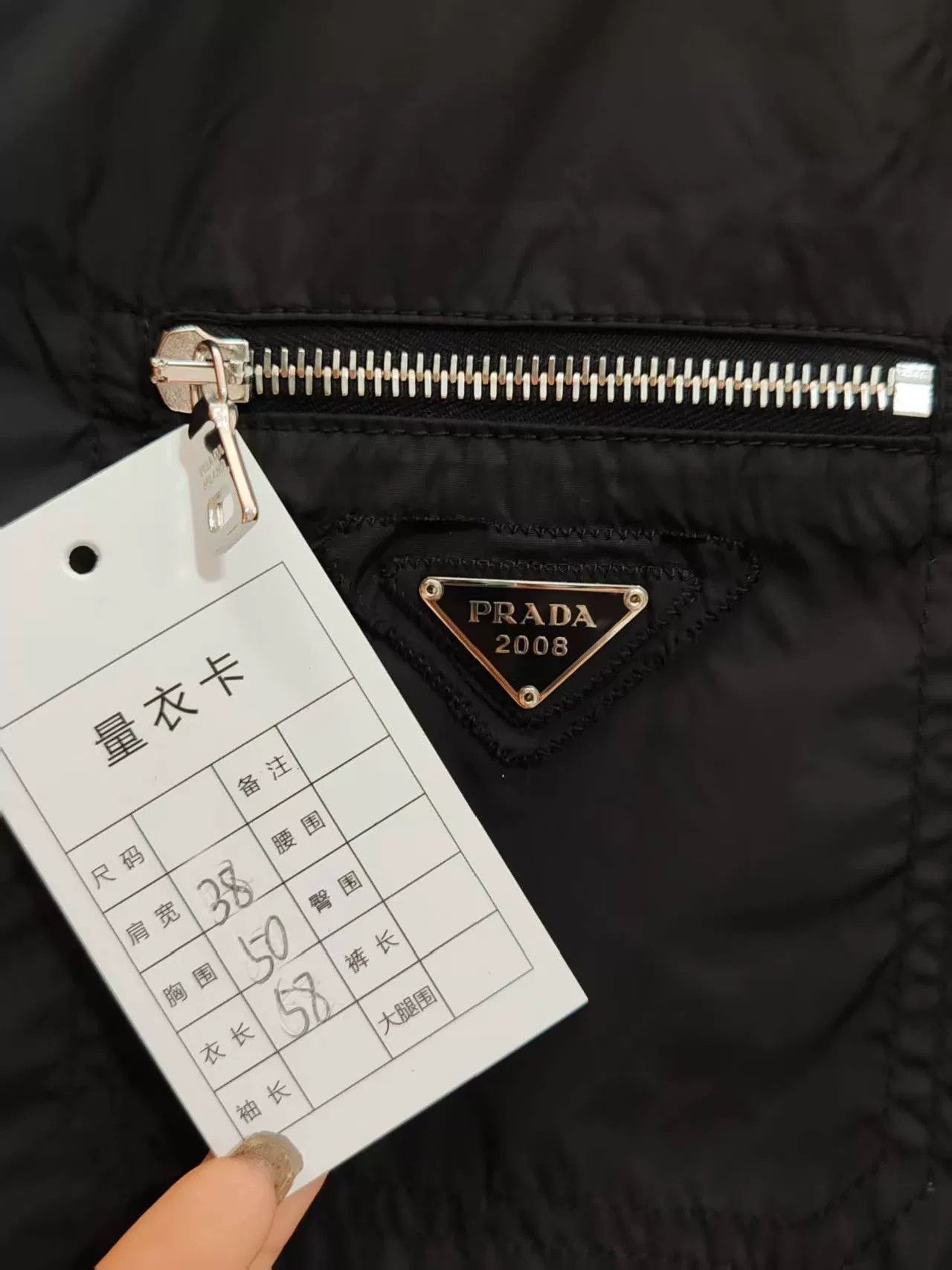 Prada Prada Nylon Jacket with Metal Triangle Logo Size US M / EU 48-50 / 2 - 6 Thumbnail