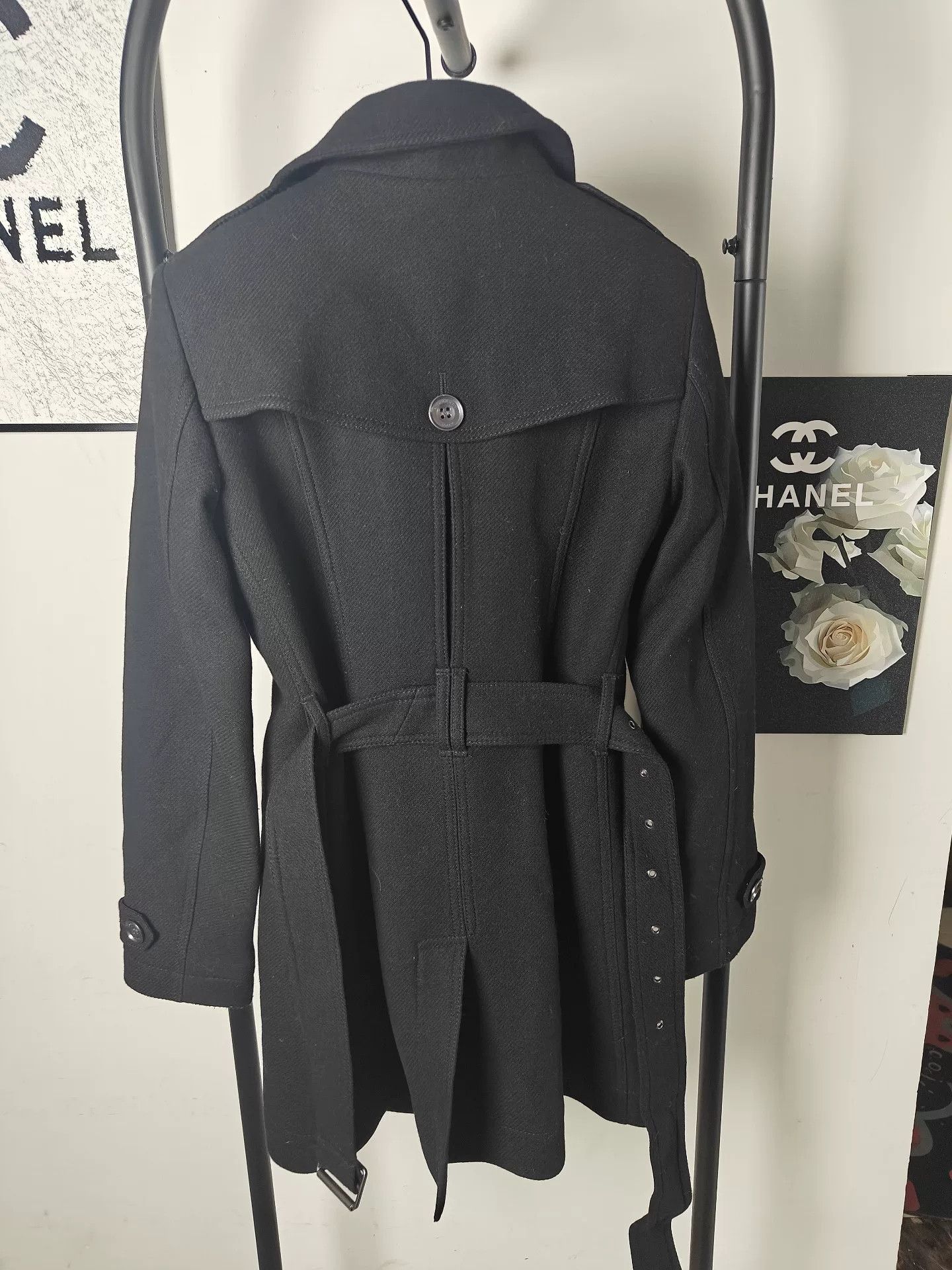 Burberry Authentic Burberry Coat in Excellent Condition Size US M / EU 48-50 / 2 - 2 Thumbnail