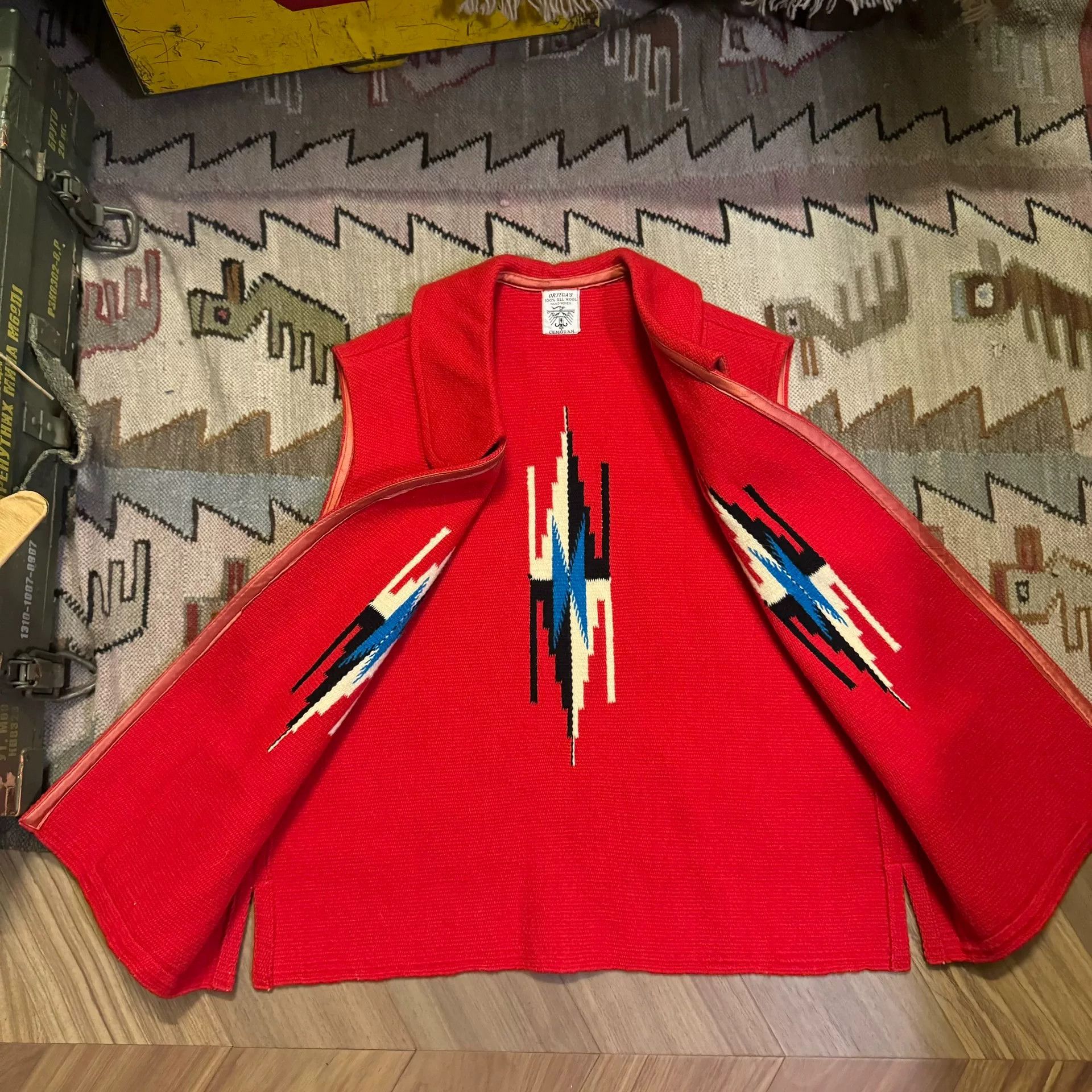 Vintage Handcrafted Wool Navajo Vest Size US M / EU 48-50 / 2 - 4 Thumbnail