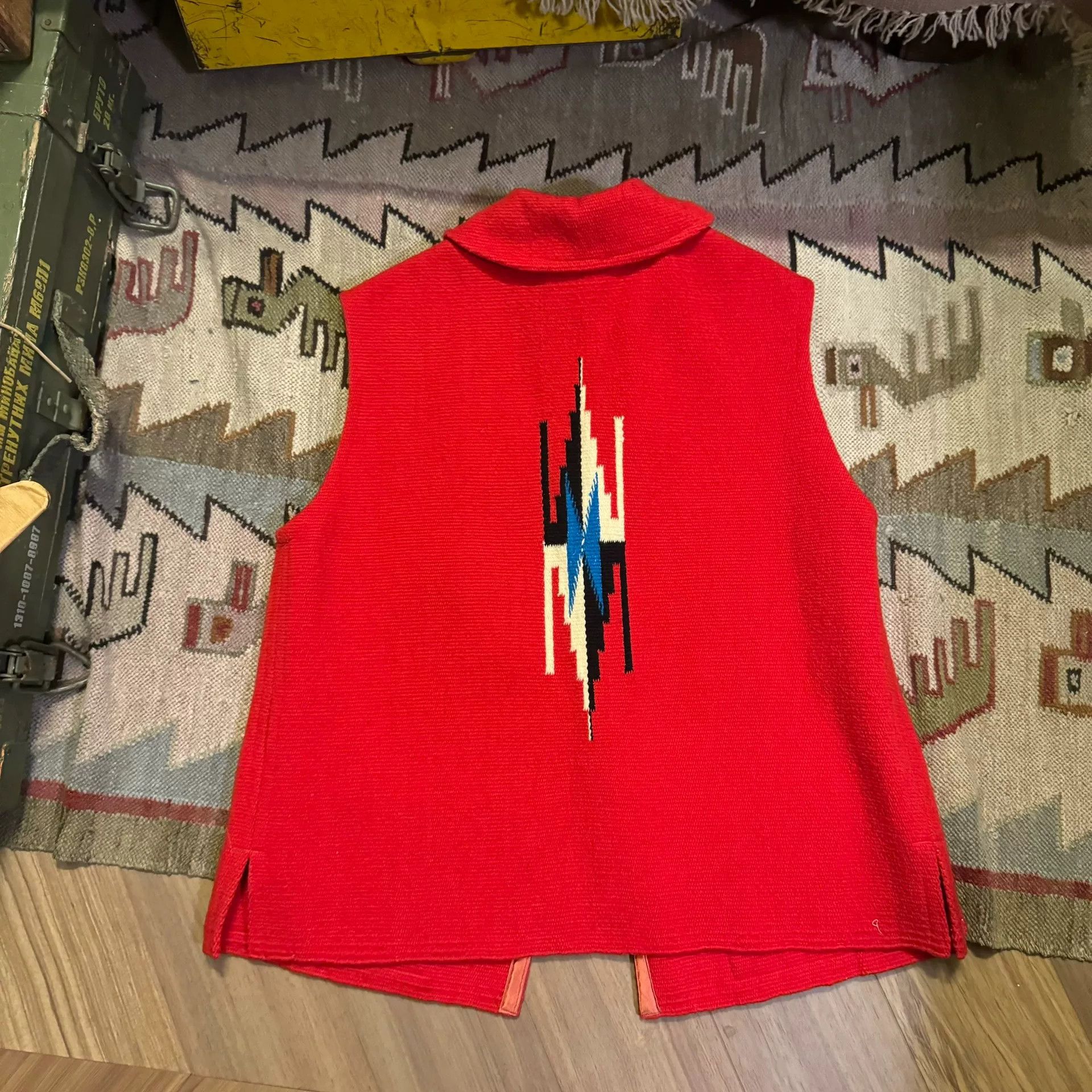 Vintage Handcrafted Wool Navajo Vest Size US M / EU 48-50 / 2 - 5 Thumbnail