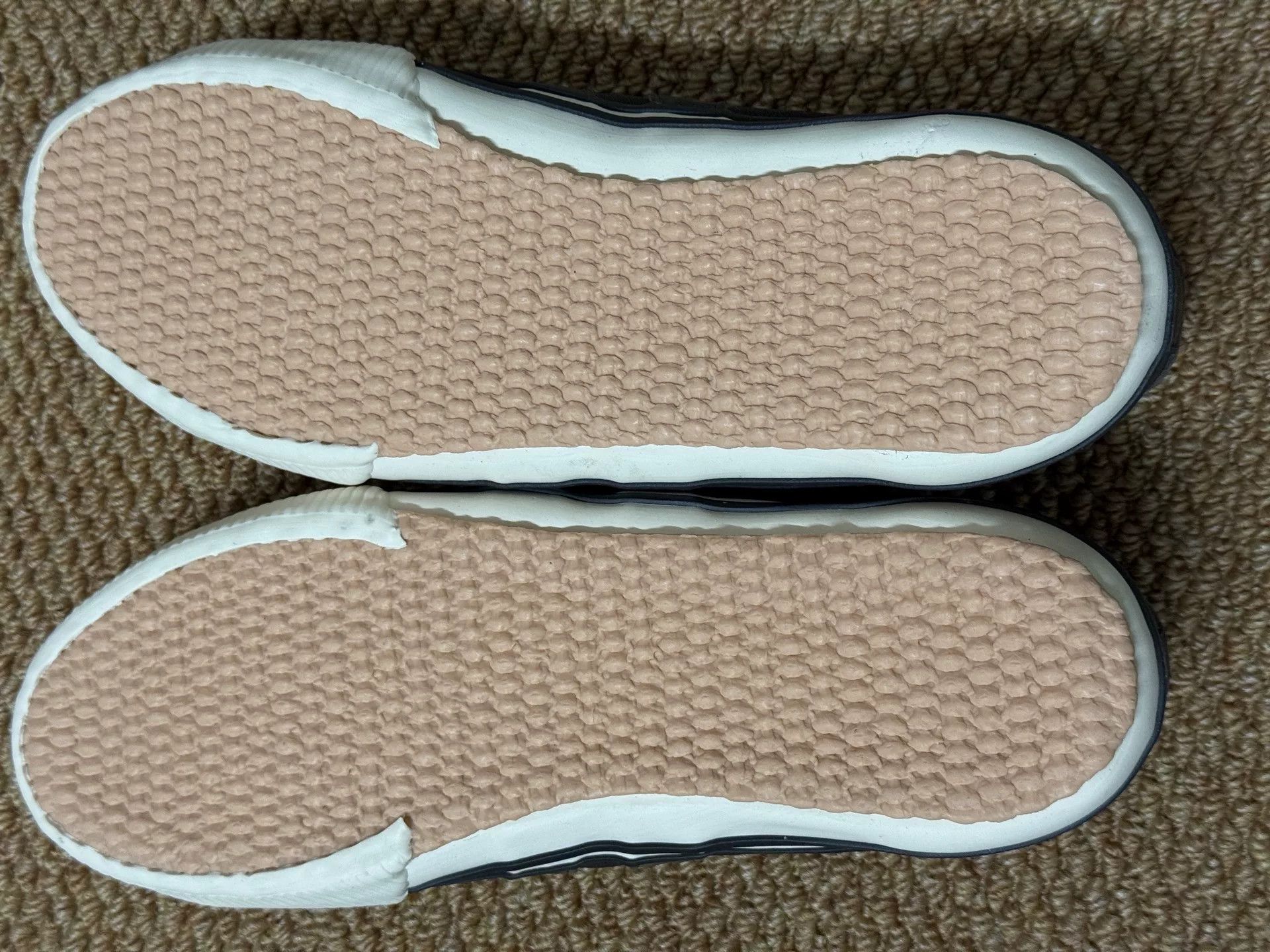 Japanese Brand Macaronian Leather Low-Top Sneakers Size US 10 / EU 43 - 2 Thumbnail