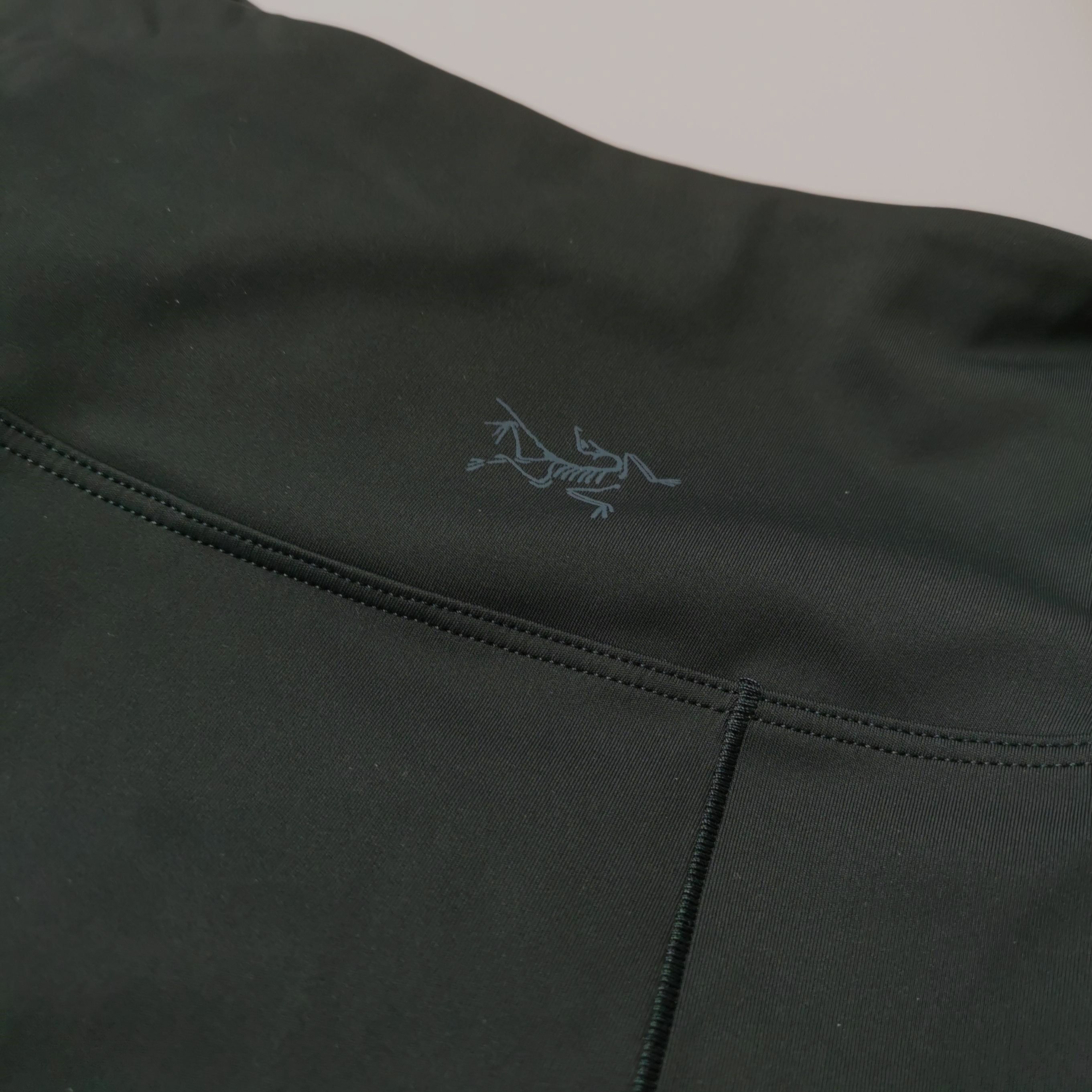 Arc'teryx Arc'teryx Black XL Logo Leggings Size 24" / US 00 / IT 34 - 6 Thumbnail