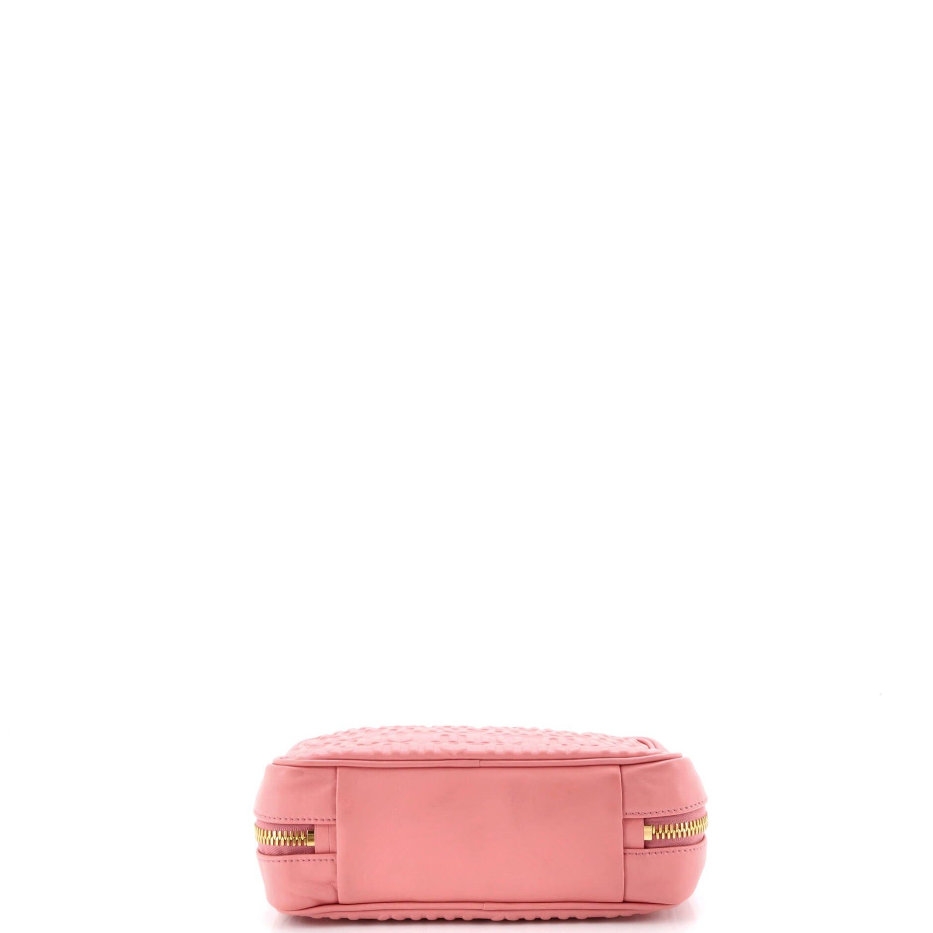 Miu Miu Softy Chain Camera Bag Size ONE SIZE - 4 Thumbnail