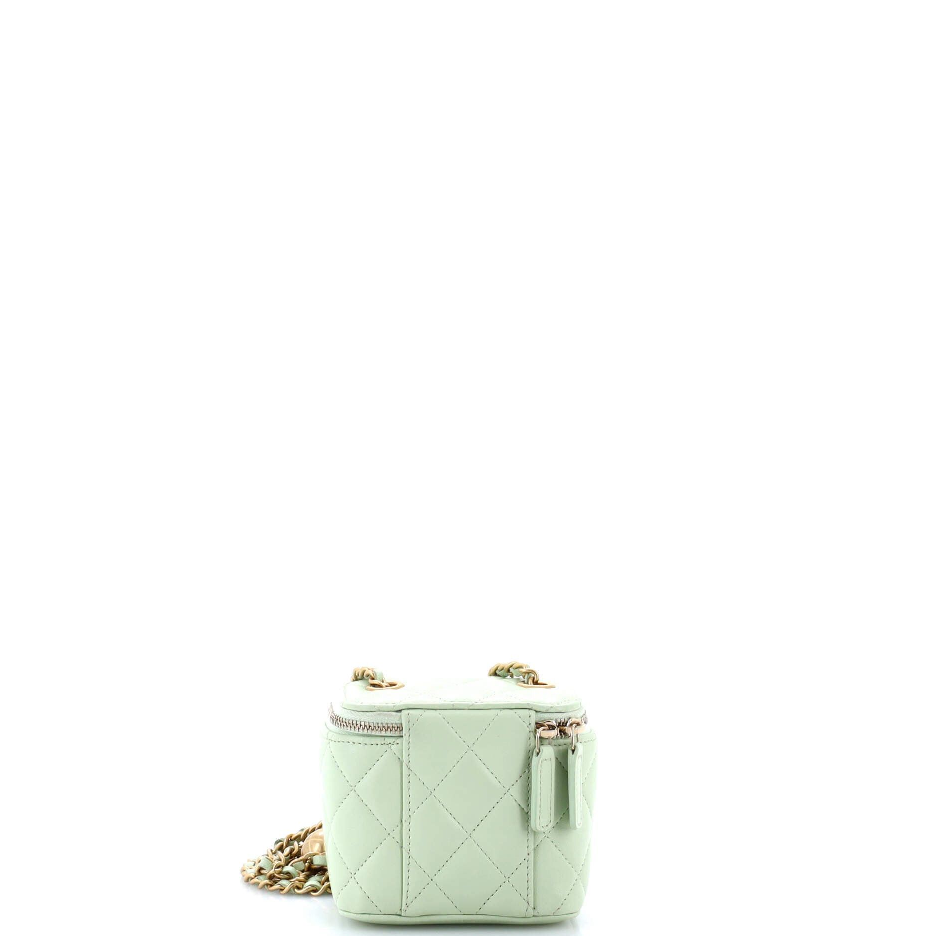 Chanel Pearl Crush Vanity Case with Chain Size ONE SIZE - 3 Thumbnail